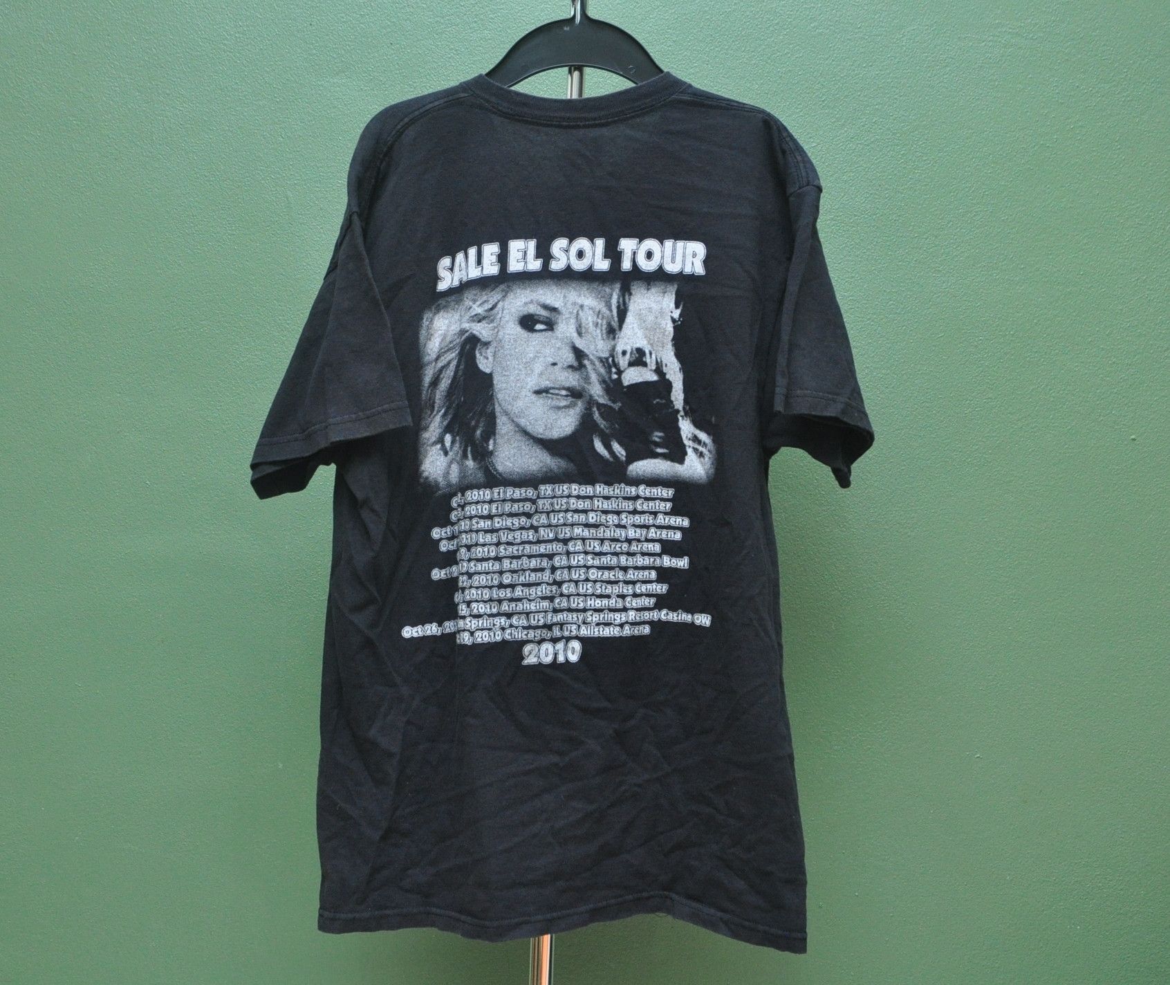 Snoop Dogg × Vintage Vintage Shakira Sale El Sol Tour 2010 Travis Scott Style Size US L / EU 52-54 / 3 - 2 Thumbnail