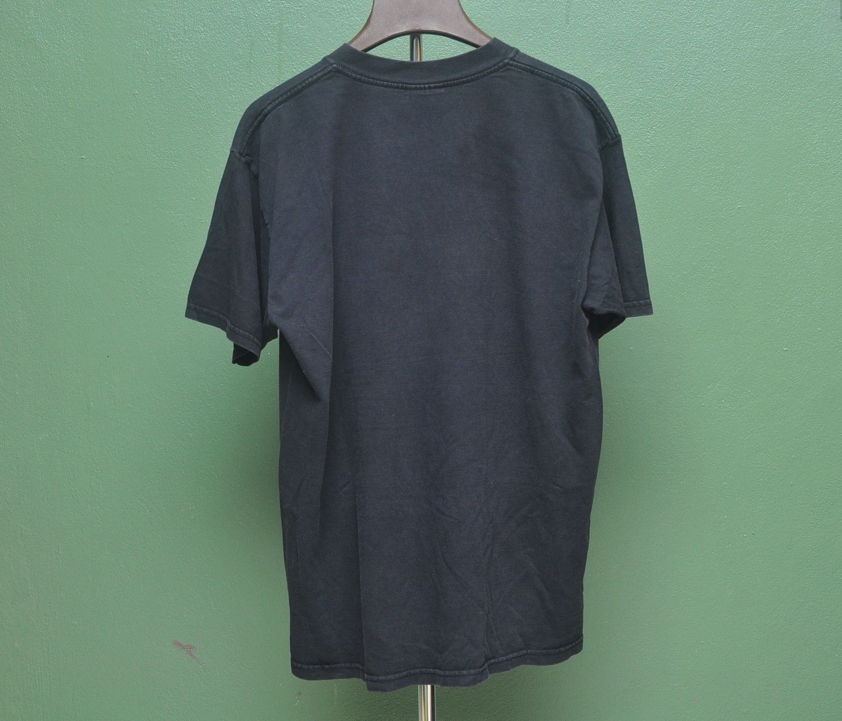 Japanese Brand × Tommy Hilfiger Vintage Tommy Gun Black Shirt Travis Scott Fashion Style Size US L / EU 52-54 / 3 - 2 Thumbnail