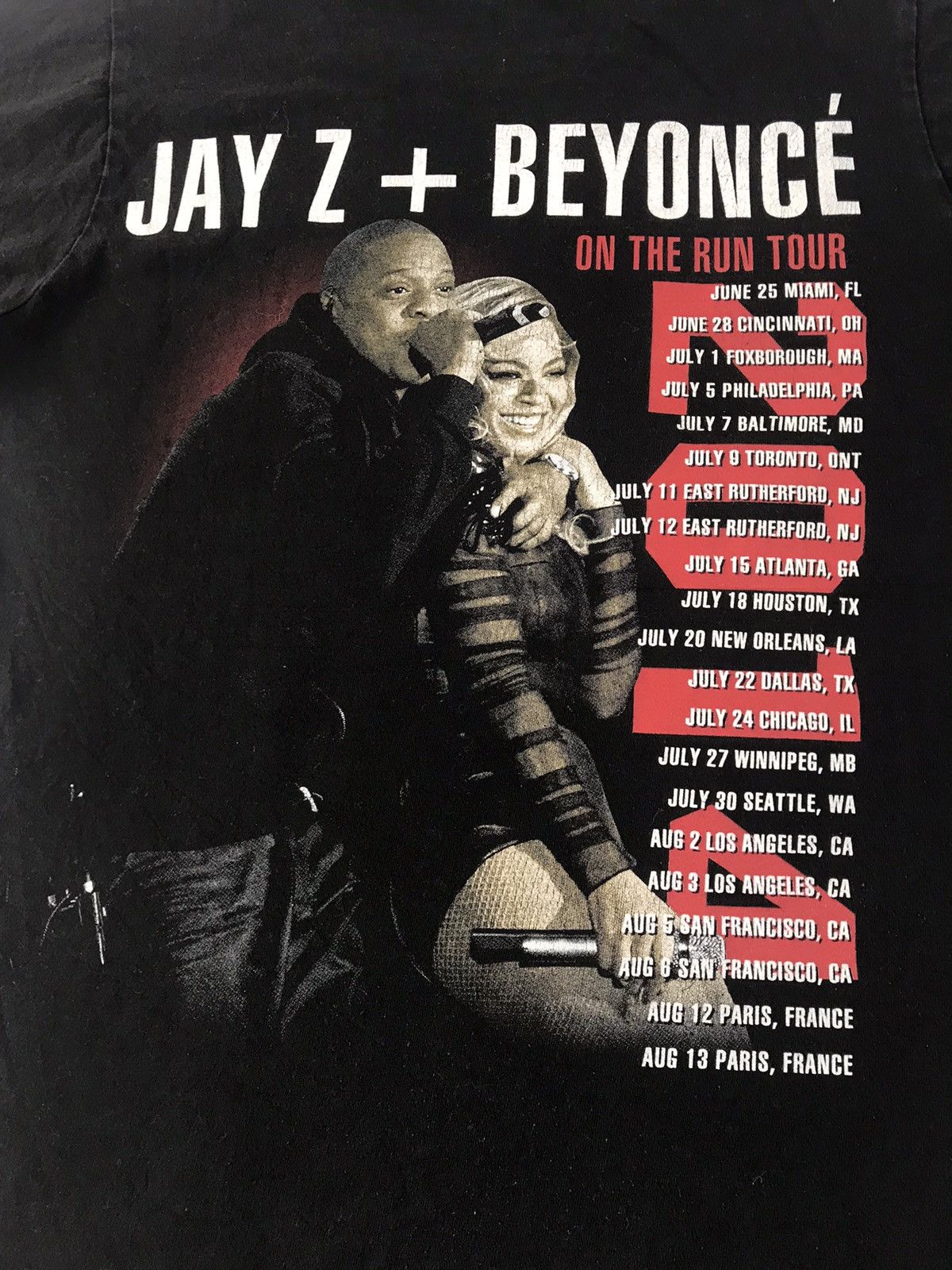 Band Tees The Carters Beyonce Ft Jay Z On The Run Tour Tee Size US S / EU 44-46 / 1 - 4 Thumbnail