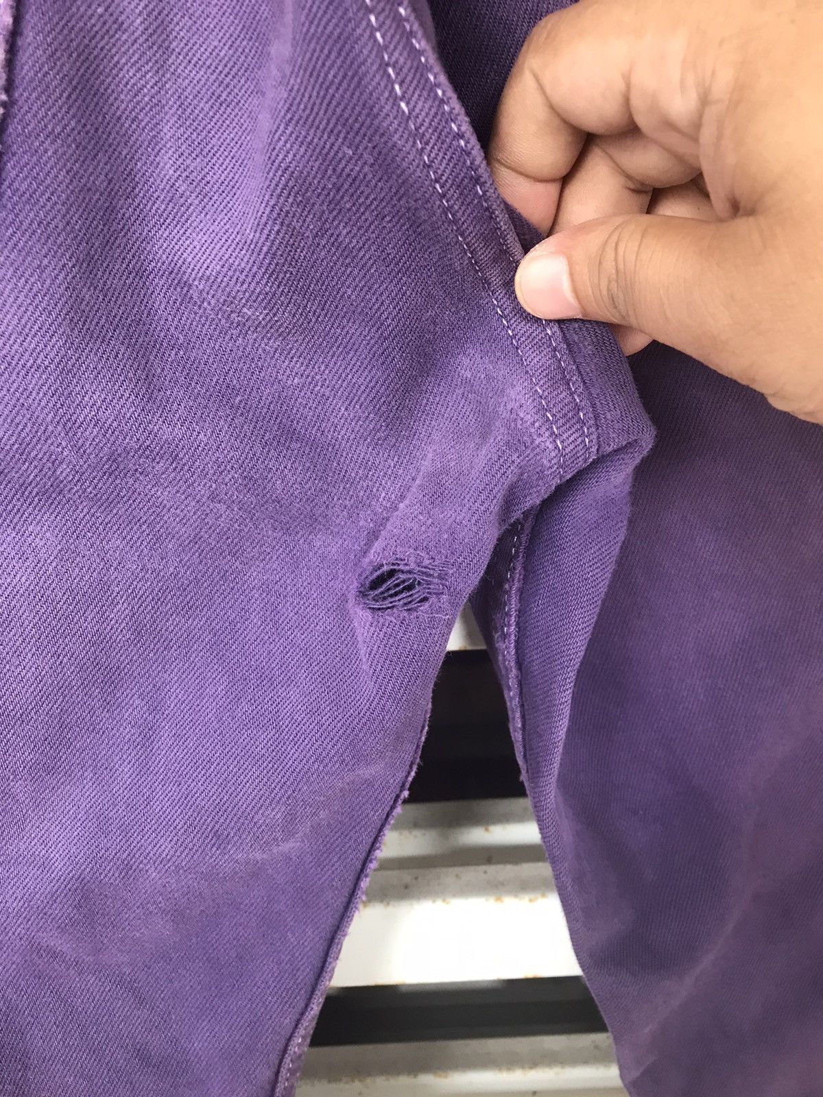 Levi's Vintage Clothing × Vintage Vintage Purple Levi’s 501 Distressed Denim Size 30x33 Size US 30 / EU 46 - 7 Thumbnail