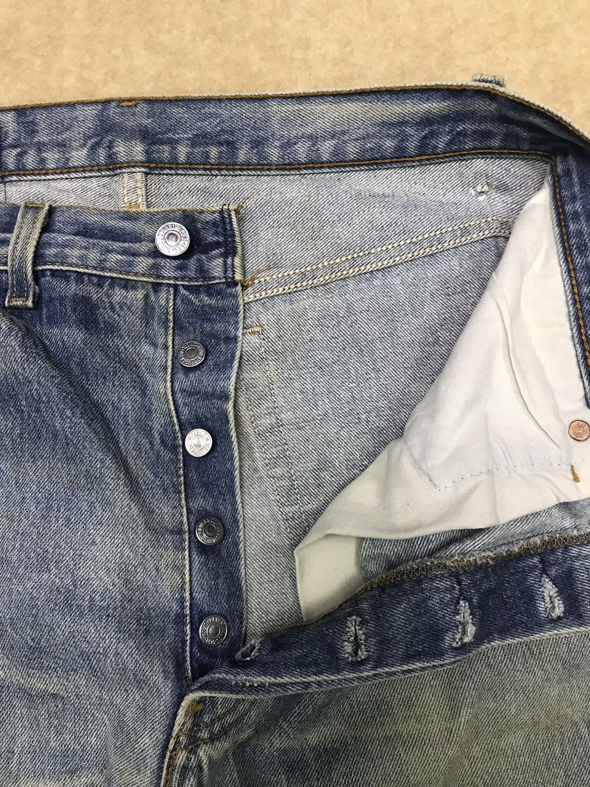 Levi's Vintage Clothing × Vintage Vintage 90s Levi’s 501xx Denim Faded Sun Size US 34 / EU 50 - 8 Thumbnail
