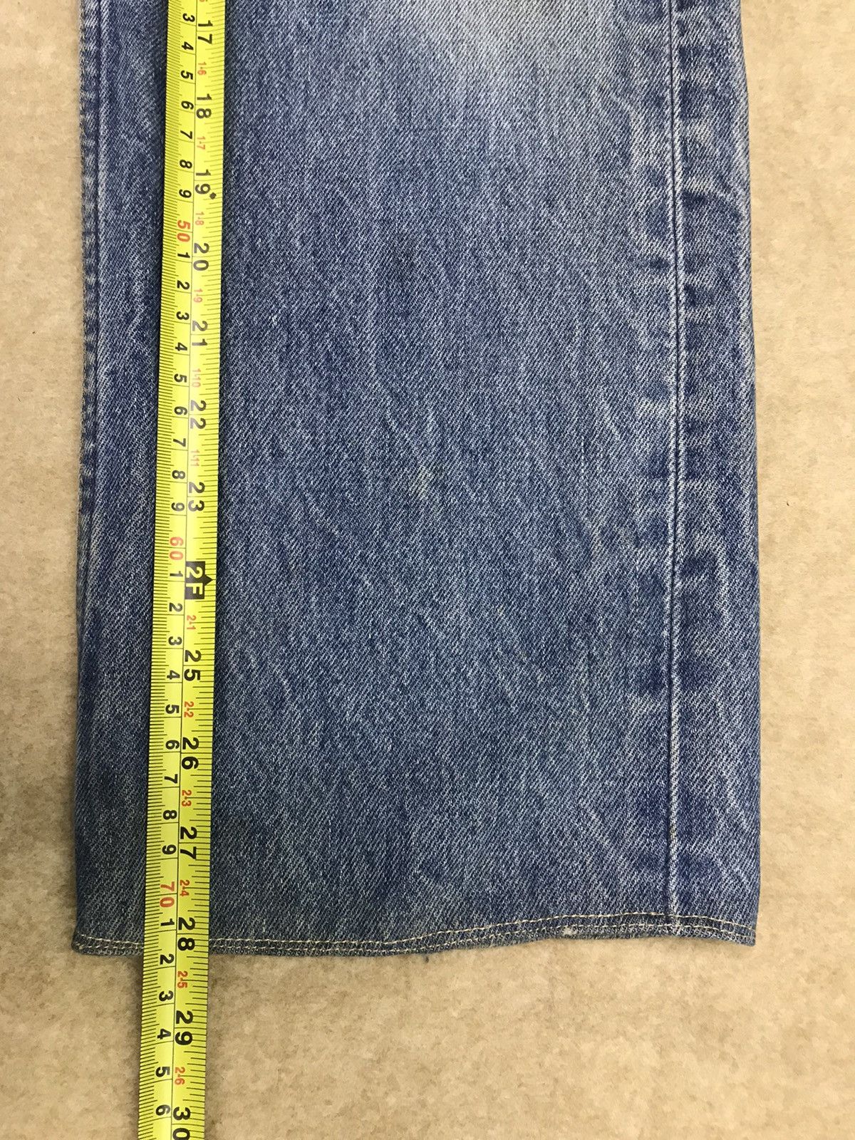 Levi's Vintage Clothing × Vintage Vintage 90s Levi’s 501xx Denim Faded Sun Size US 34 / EU 50 - 17 Thumbnail