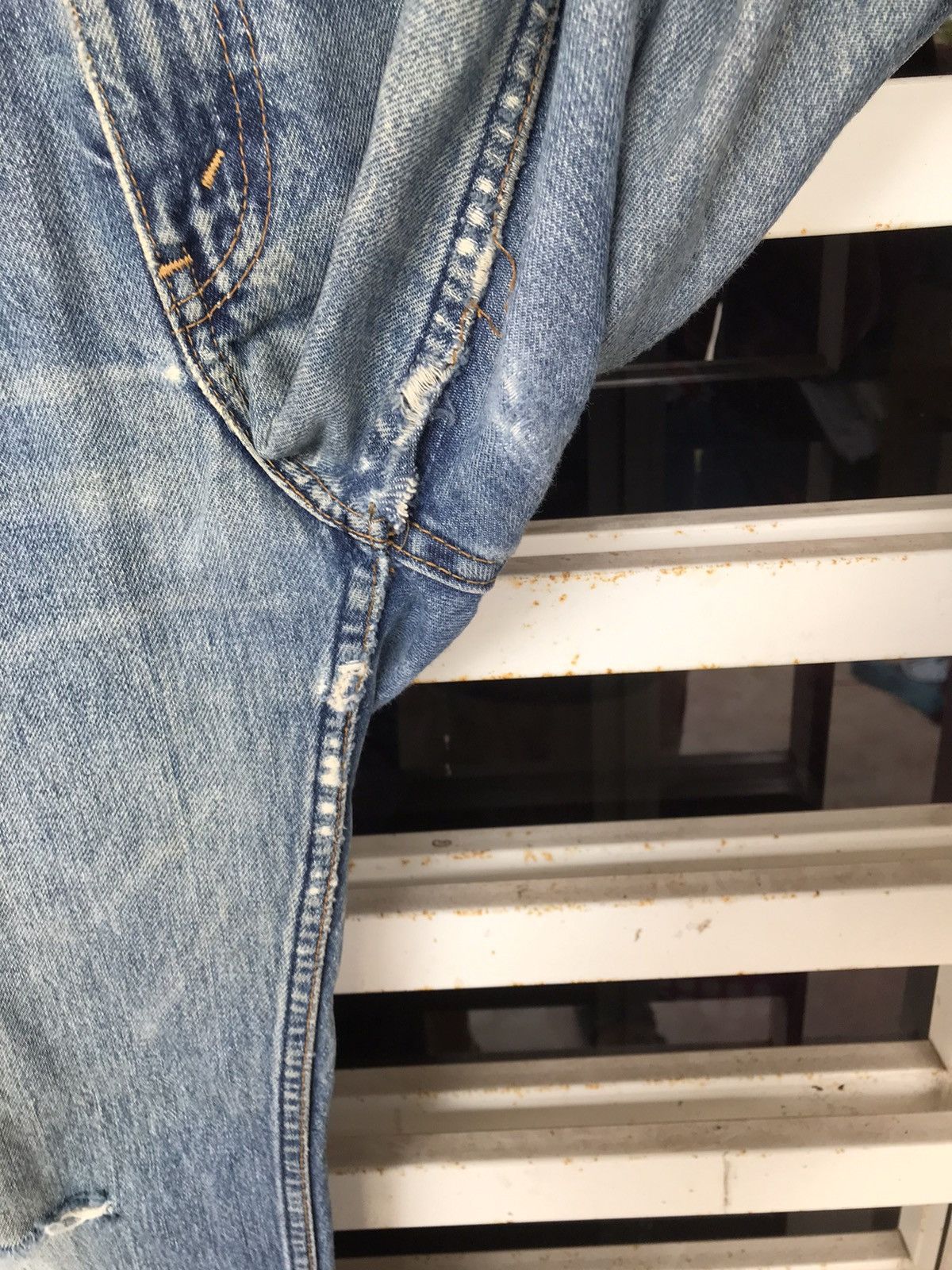Levi's × Levi's Vintage Clothing × Vintage Vintage Levi’s 519 Distressed Denim Size 31x31 Size US 31 - 7 Thumbnail