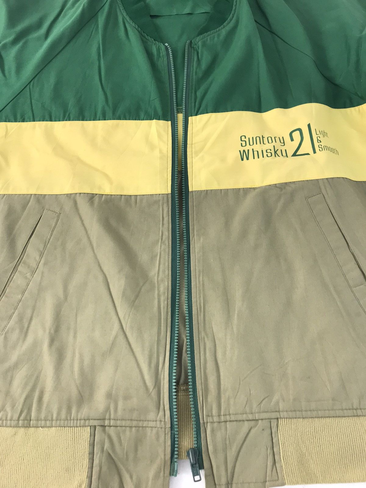 Japanese Brand Suntory Whisky 2 Varsity Jacket Colour Block Design Size US L / EU 52-54 / 3 - 5 Thumbnail