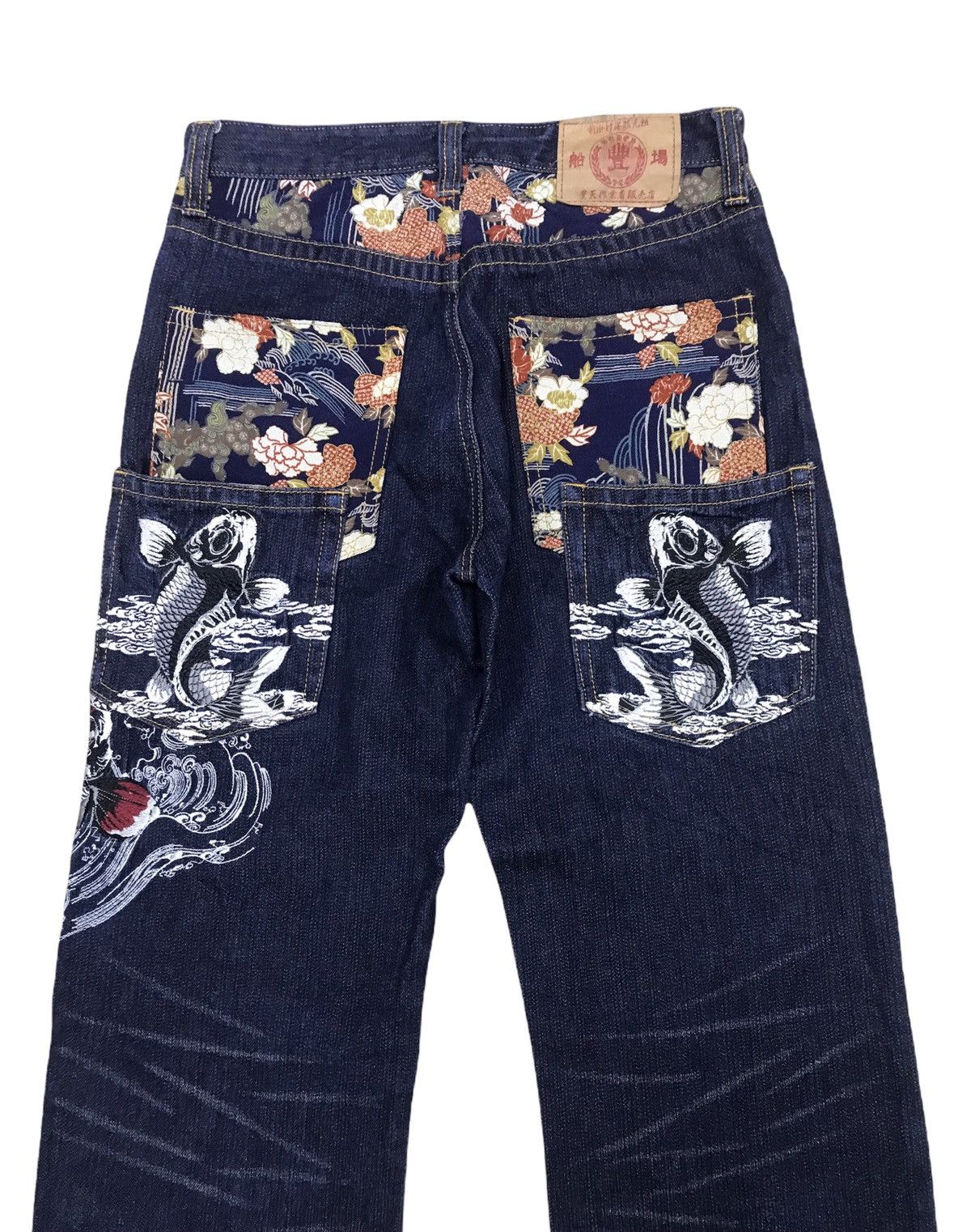 Japanese Brand Koi Fish Multi Pocket Denim Size 29x32 Size US 29 - 2 Thumbnail