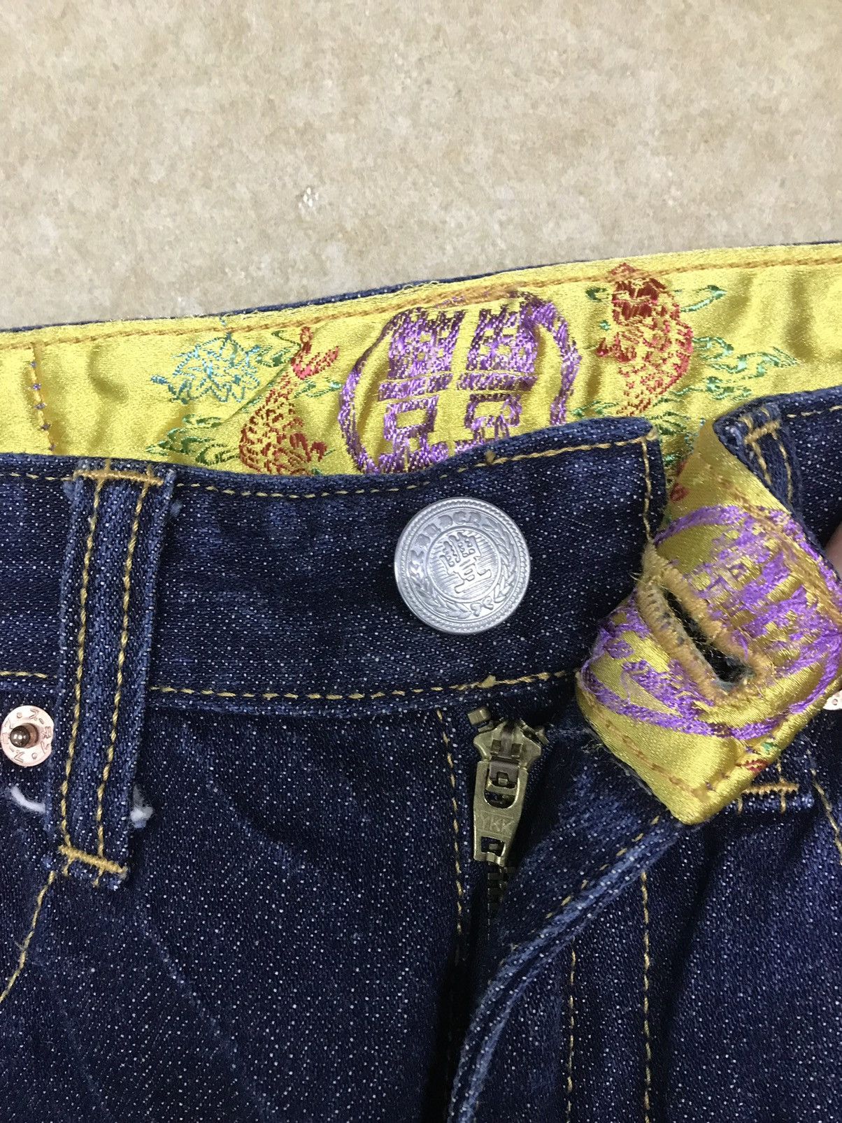 Japanese Brand Koi Fish Multi Pocket Denim Size 29x32 Size US 29 - 12 Thumbnail