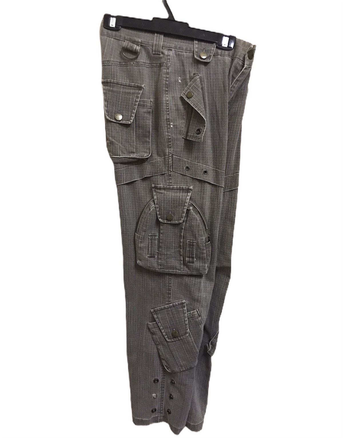 Japanese Brand × Volcom Authentic Volcom cargo pants Multi pocket Size 28x30 Size US 28 / EU 44 - 4 Thumbnail