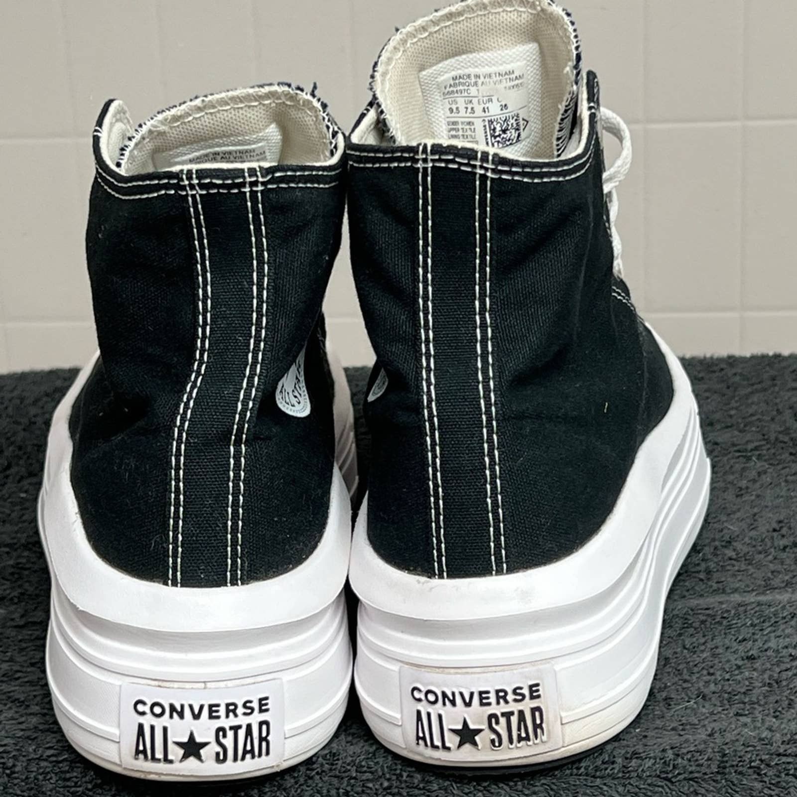 CONVERSE CTAS MOVE CANVAS HI Womens Shoes LIKE NEW