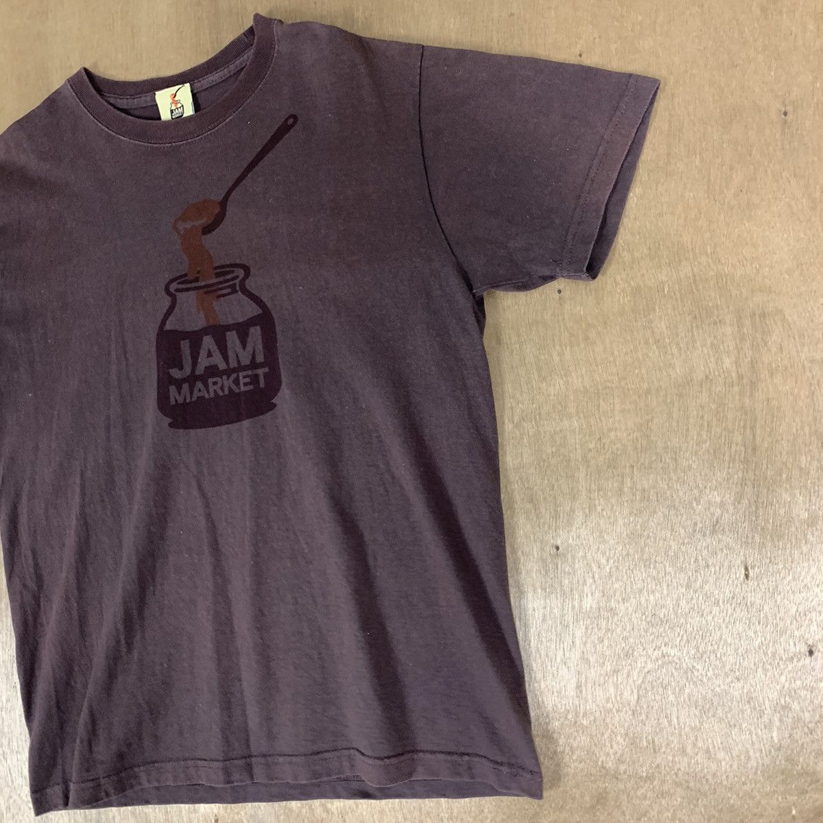 Jam Home Made × Japanese Brand JAM MARKET Vntg Honey Bottle Big Logo Graphic Summer Tshirt Size US S / EU 44-46 / 1 - 6 Thumbnail