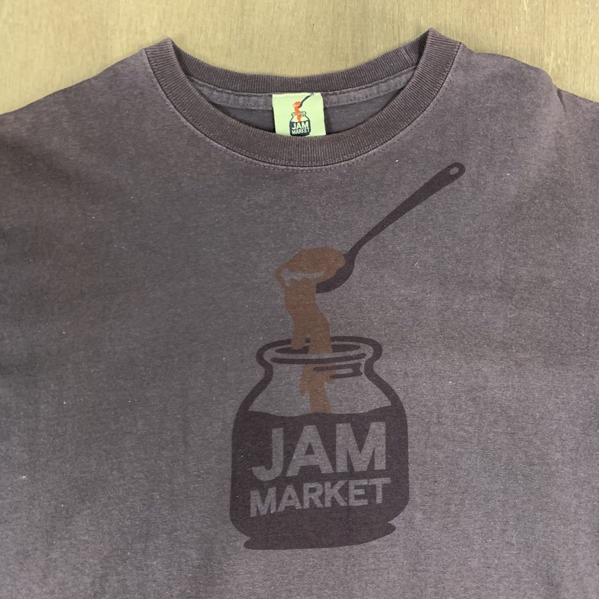 Jam Home Made × Japanese Brand JAM MARKET Vntg Honey Bottle Big Logo Graphic Summer Tshirt Size US S / EU 44-46 / 1 - 7 Thumbnail