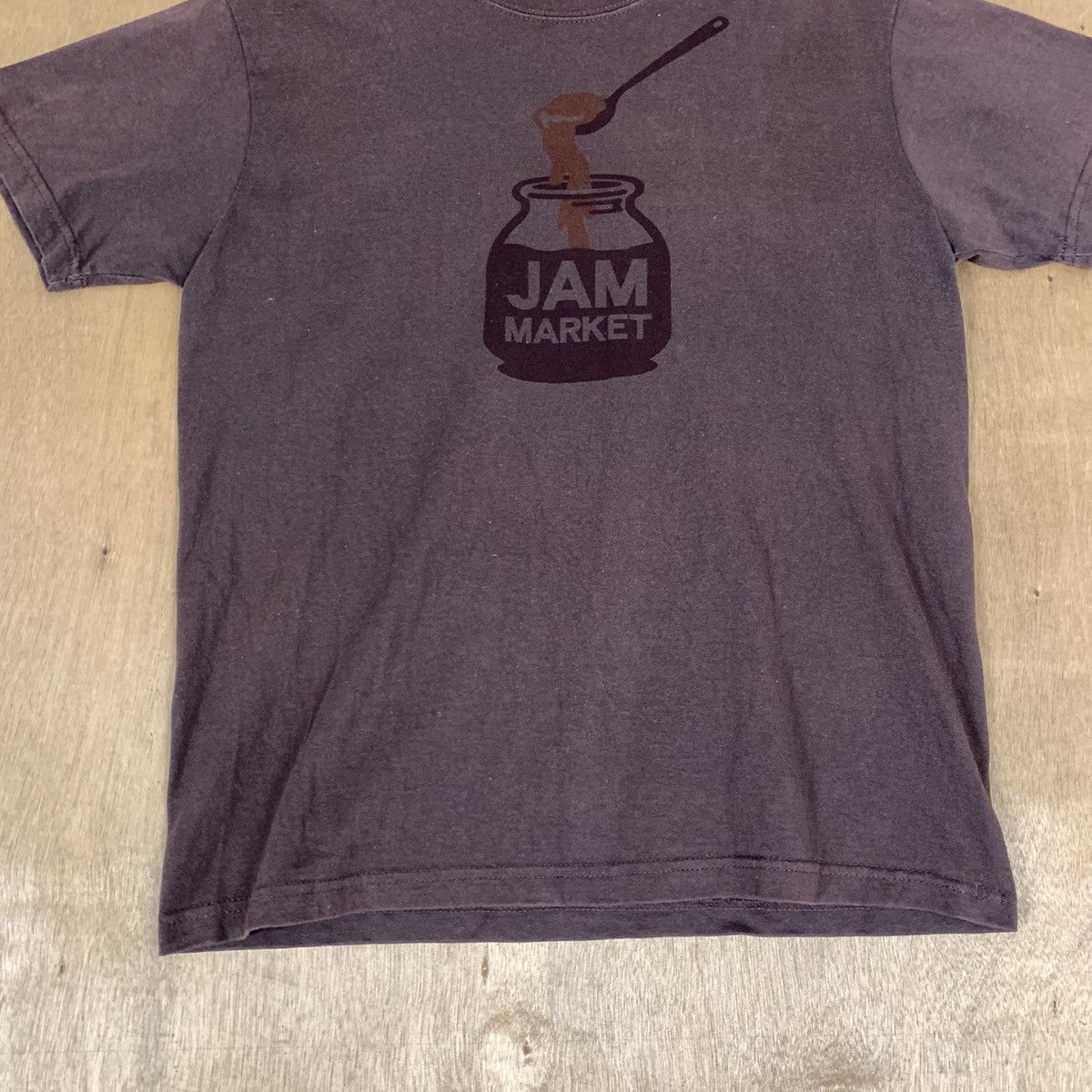 Jam Home Made × Japanese Brand JAM MARKET Vntg Honey Bottle Big Logo Graphic Summer Tshirt Size US S / EU 44-46 / 1 - 4 Thumbnail
