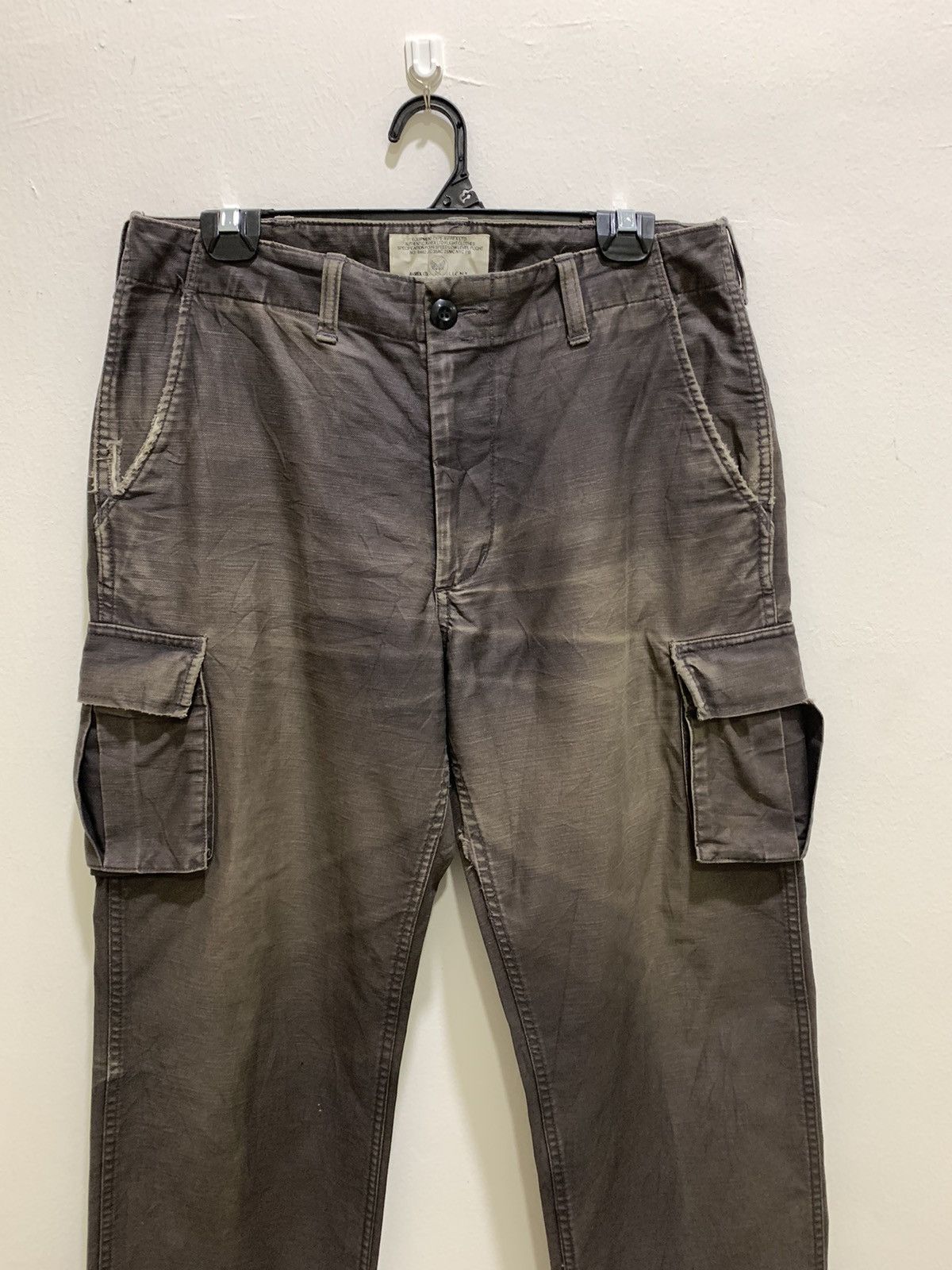 Avirex × Japanese Brand AVIREX Airforce Parachut Flight Multipocket Baggy CargoPant Size US 33 - 4 Thumbnail