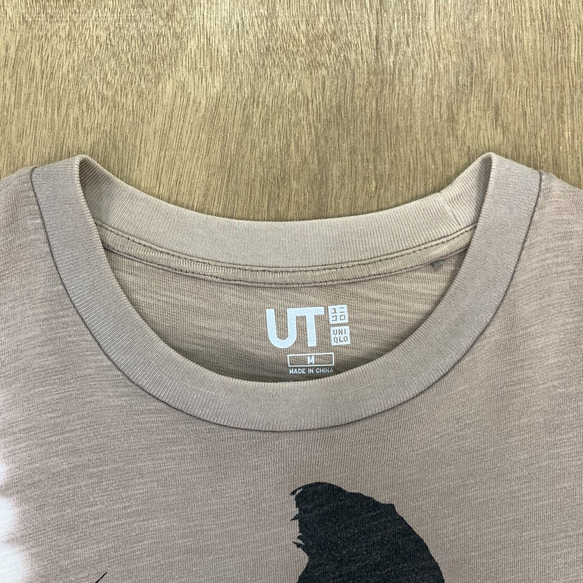 Japanese Brand × Uniqlo UNIQLO UT Tie Dye Japanese Font Art Souvenir Sukajan Tshirt Size US M / EU 48-50 / 2 - 14 Thumbnail