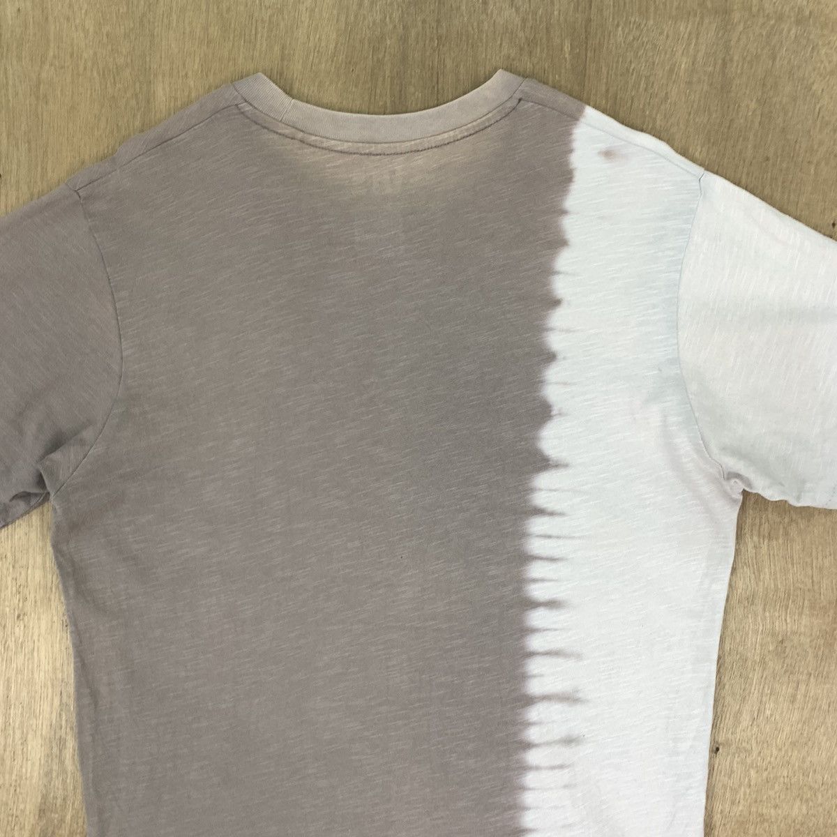 Japanese Brand × Uniqlo UNIQLO UT Tie Dye Japanese Font Art Souvenir Sukajan Tshirt Size US M / EU 48-50 / 2 - 10 Thumbnail