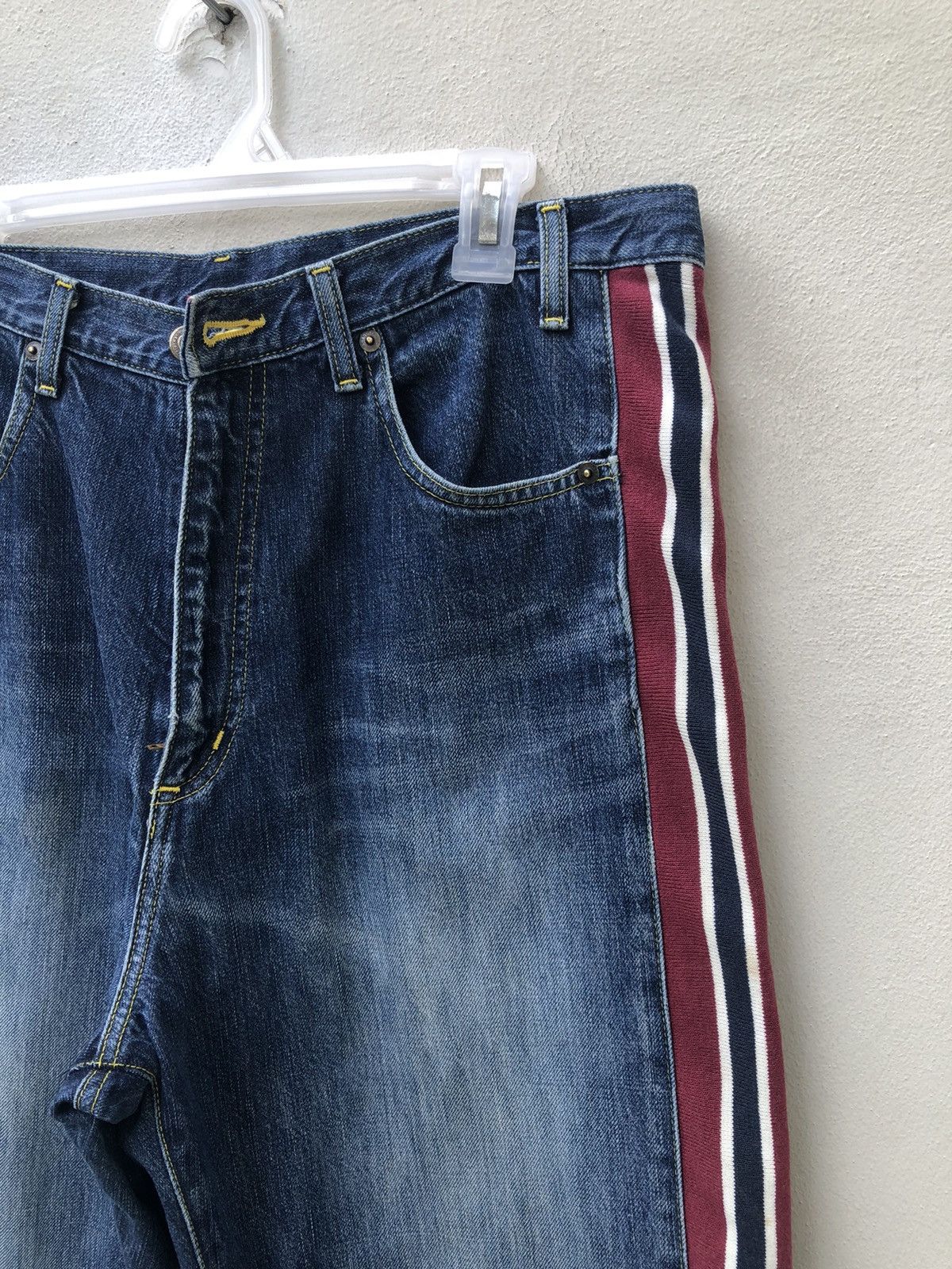 Swagger × Vintage Vintage Swagger Japan Side Striped Denim Hybrid Jeans Size US 32 / EU 48 - 12 Thumbnail