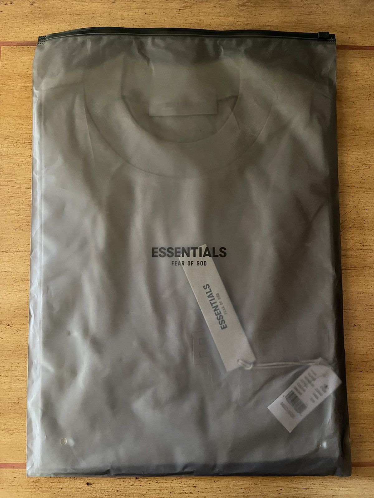 FOG × Fear of God × Pacsun FOG - Essentials Fear Of God SMOKE Jersey T-Shirt Sz (M) Size US M / EU 48-50 / 2 - 4 Thumbnail