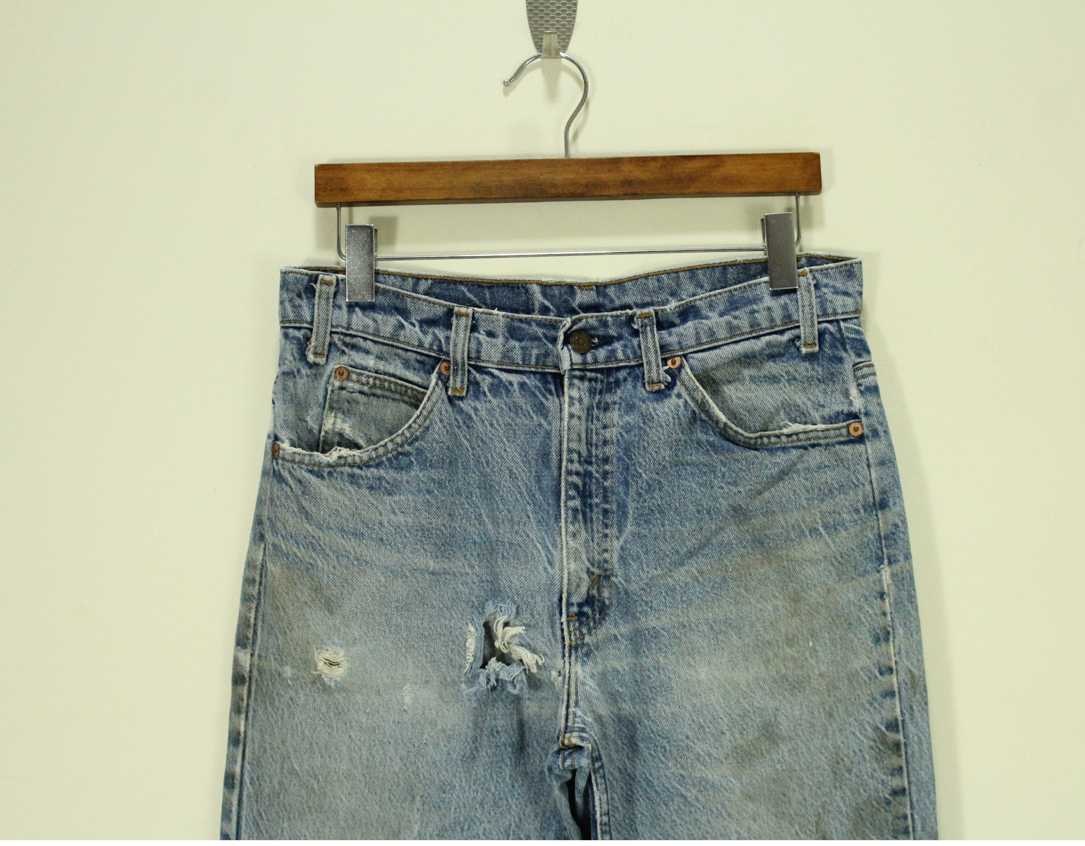 Levi's Distressed Stain Vintage 1993 LEVIS Jeans 517 Flared Bootcut Size US 33 - 4 Thumbnail