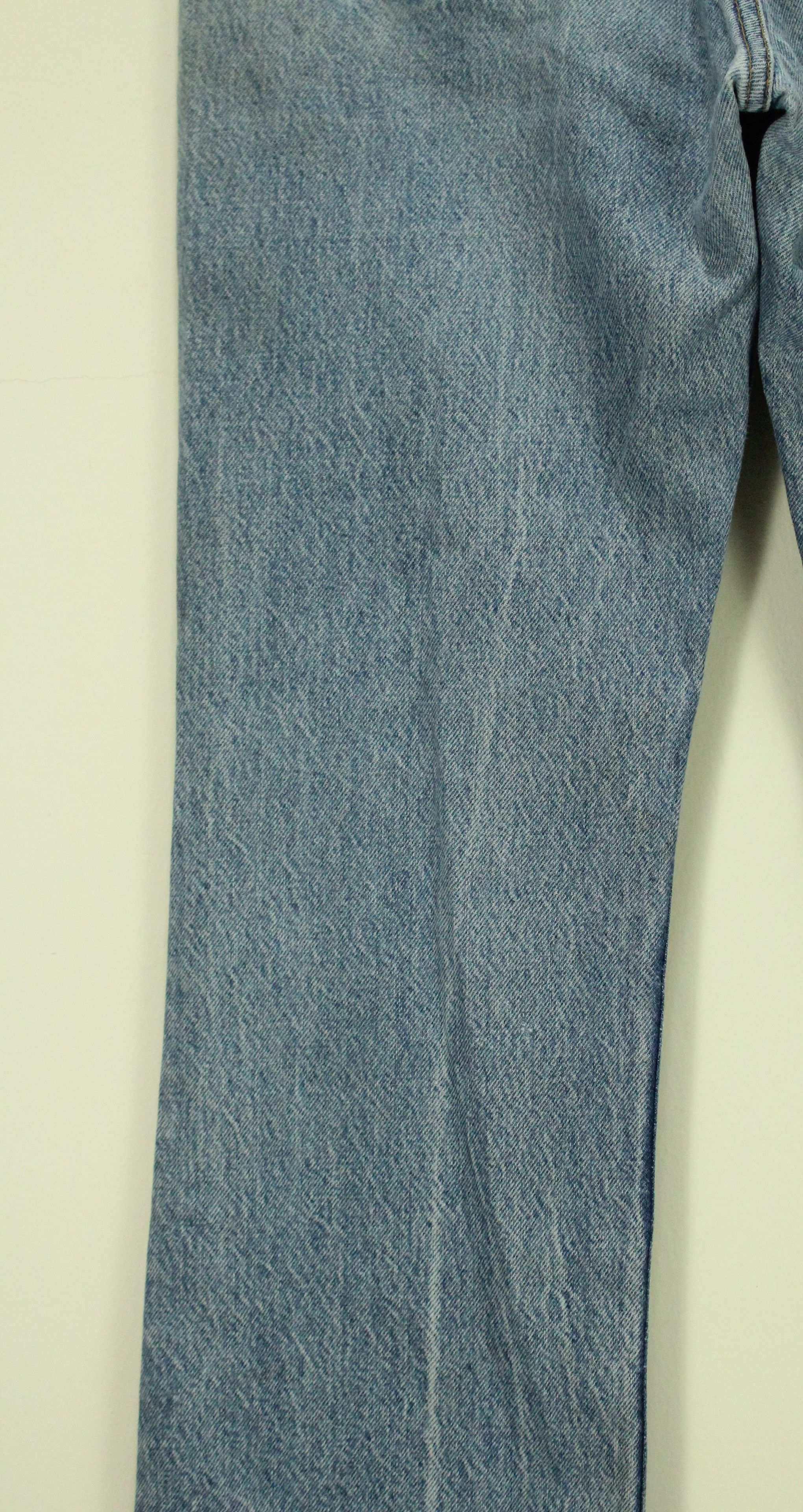 Levi's Distressed Stain Vintage 1993 LEVIS Jeans 517 Flared Bootcut Size US 33 - 14 Thumbnail