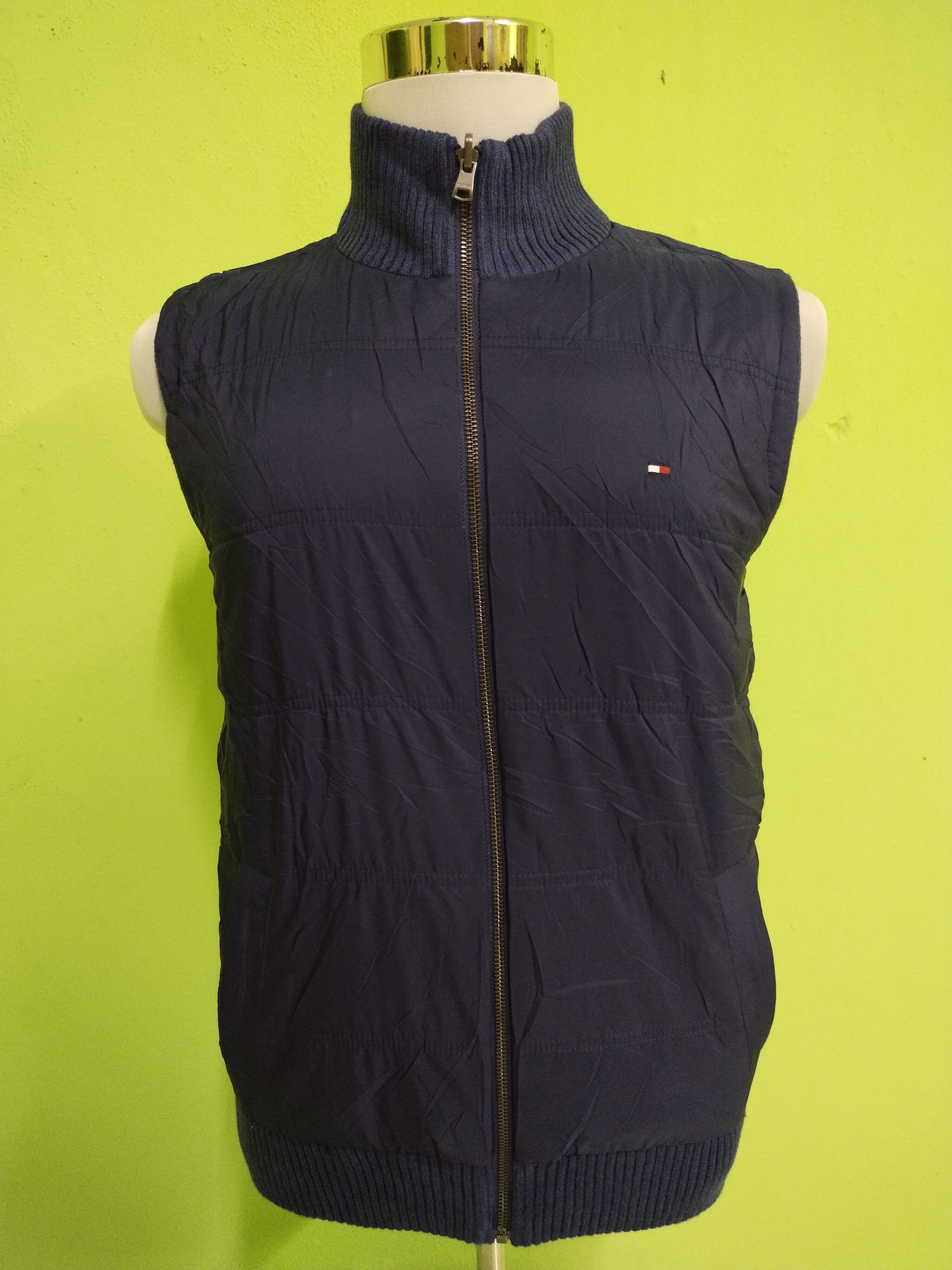 Tommy Hilfiger Vintage Tommy Hilfiger Reversible Vest Size US M / EU 48-50 / 2 - 4 Thumbnail