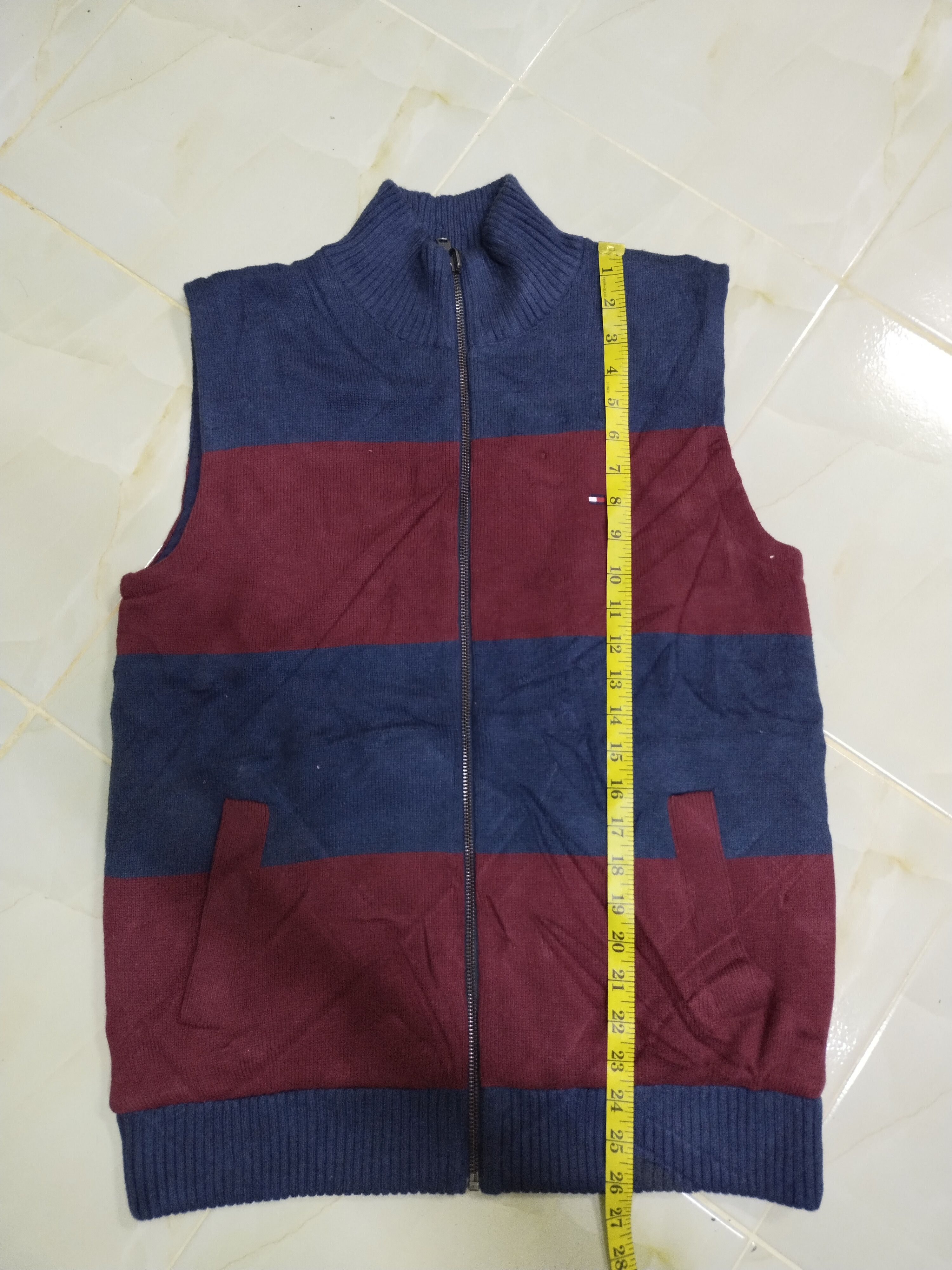 Tommy Hilfiger Vintage Tommy Hilfiger Reversible Vest Size US M / EU 48-50 / 2 - 9 Thumbnail