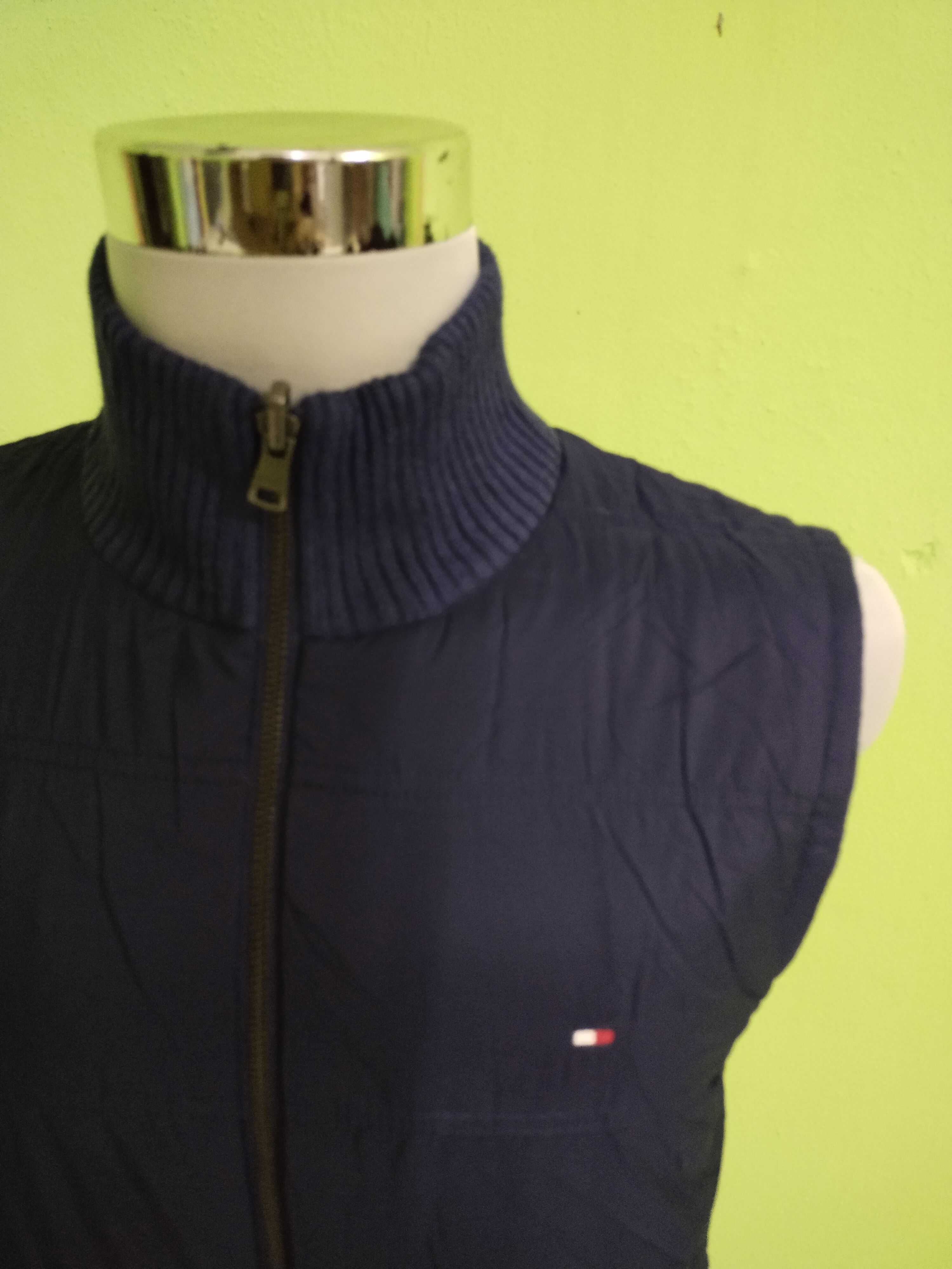 Tommy Hilfiger Vintage Tommy Hilfiger Reversible Vest Size US M / EU 48-50 / 2 - 6 Thumbnail