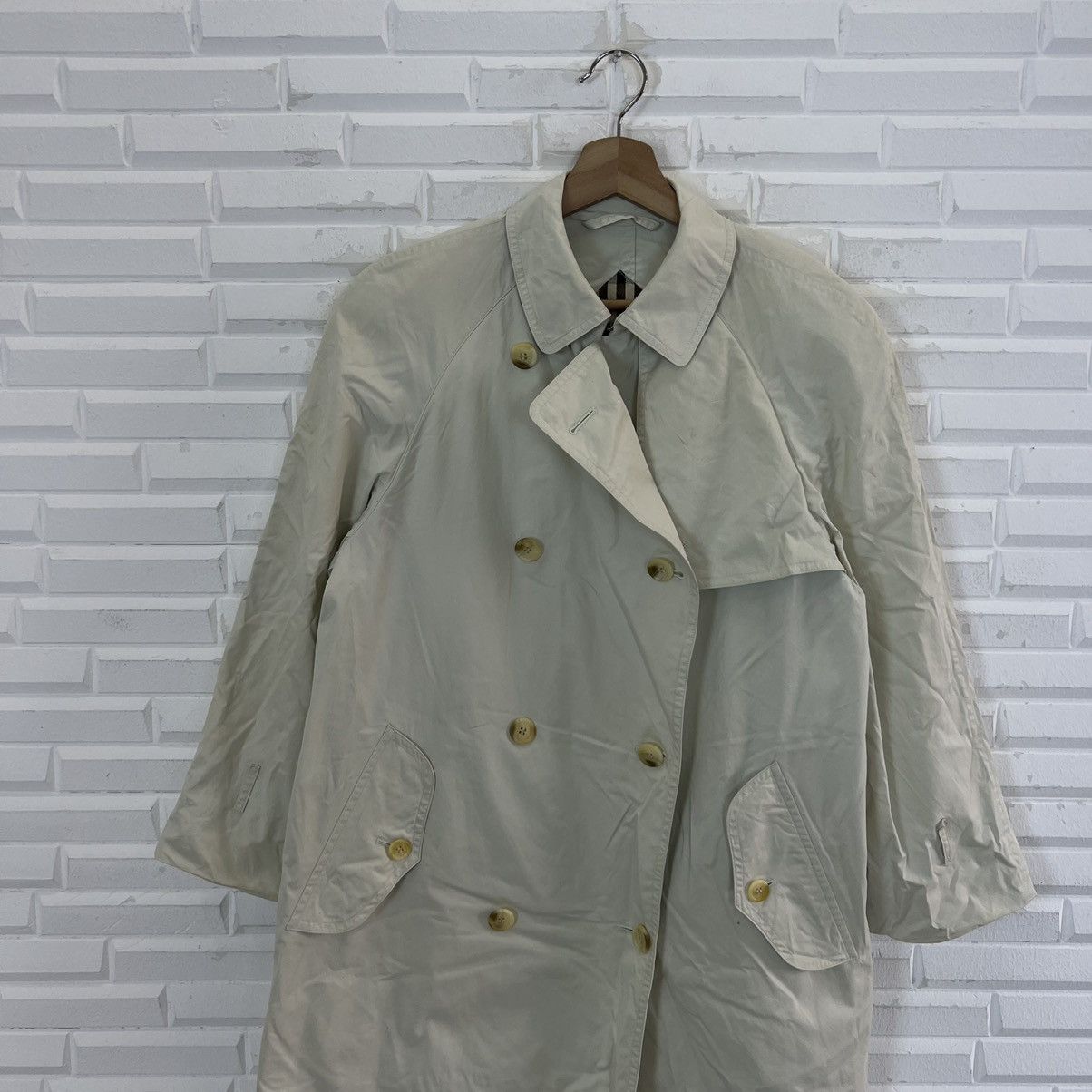 Burberry VINTAGE BURBERRYS BIG LOGO TRENCH COAT JACKET NOVA CHECK Size US M / EU 48-50 / 2 - 3 Thumbnail