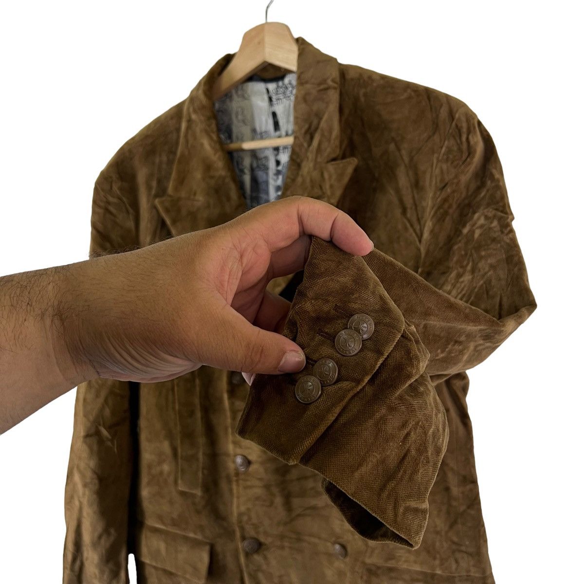 Designer × Iceberg RARE VINTAGE ICEBERG HISTORY MADE IN ITALY VELVET JACKET Size US M / EU 48-50 / 2 - 6 Thumbnail