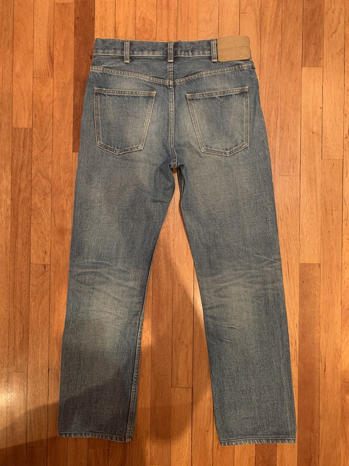 Celine × Hedi Slimane FW19 Regular Jeans in Union Wash Denim High Waist Selvedge Size US 27 - 8 Thumbnail