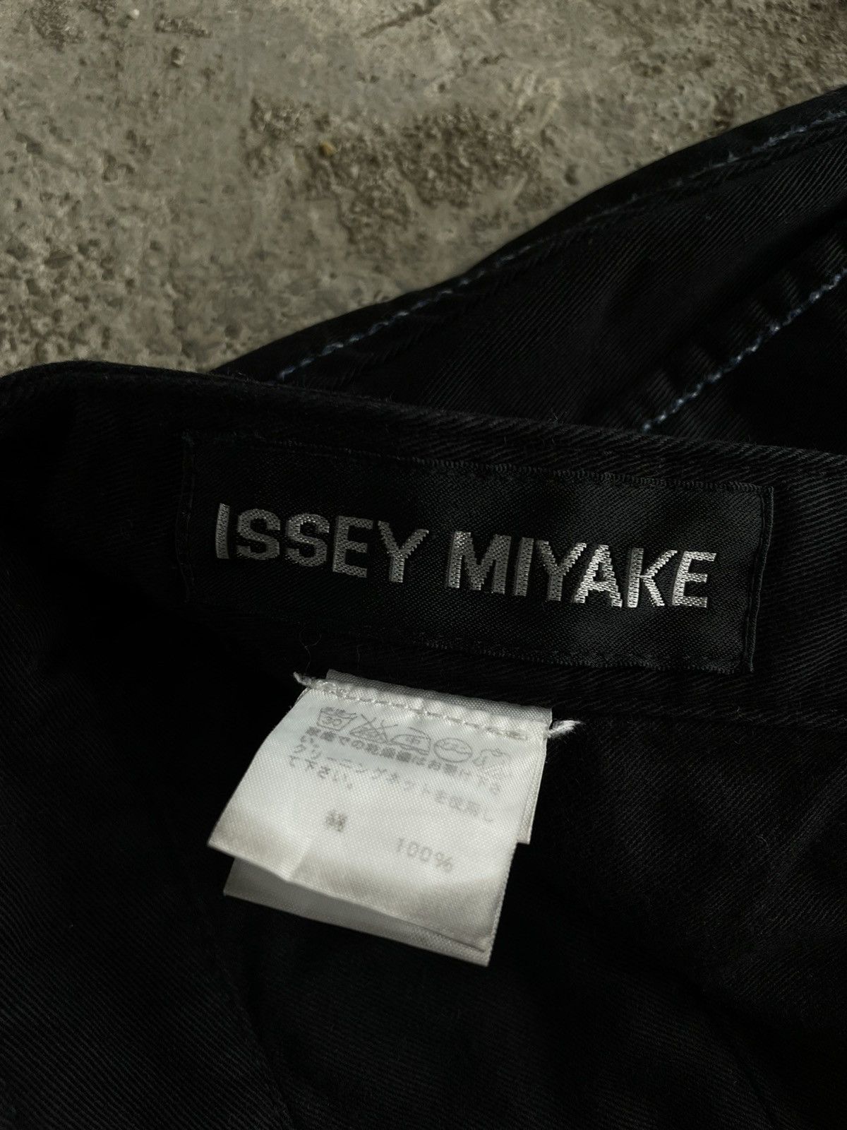 Issey Miyake Issey Miyake casual pants Size US 34 / EU 50 - 7 Thumbnail