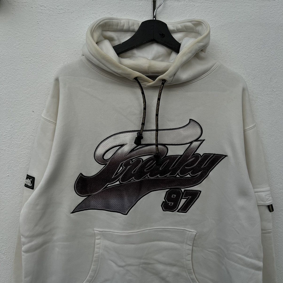 Japanese Brand RARE FREAKY HOODIE BIG LOGO SKATEBOARD STYLE WEAR Size US L / EU 52-54 / 3 - 3 Thumbnail