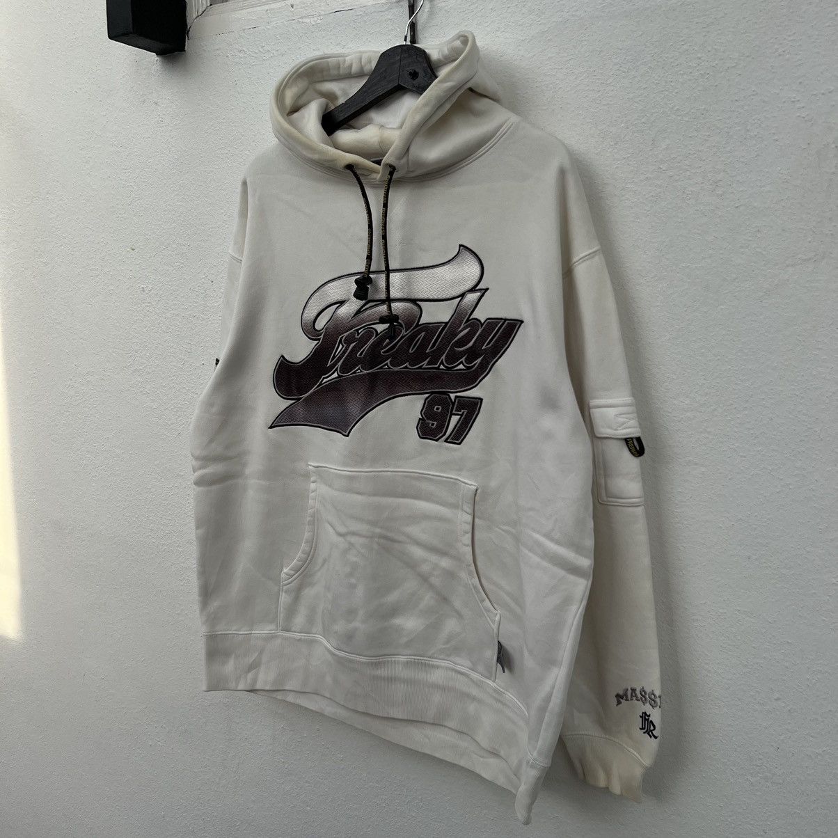 Japanese Brand RARE FREAKY HOODIE BIG LOGO SKATEBOARD STYLE WEAR Size US L / EU 52-54 / 3 - 2 Thumbnail