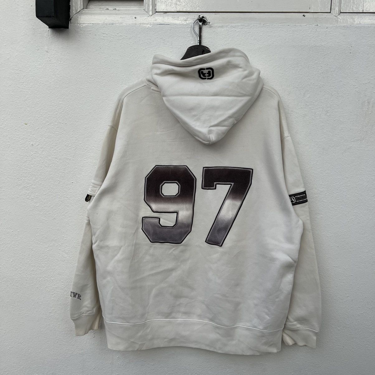 Japanese Brand RARE FREAKY HOODIE BIG LOGO SKATEBOARD STYLE WEAR Size US L / EU 52-54 / 3 - 7 Thumbnail