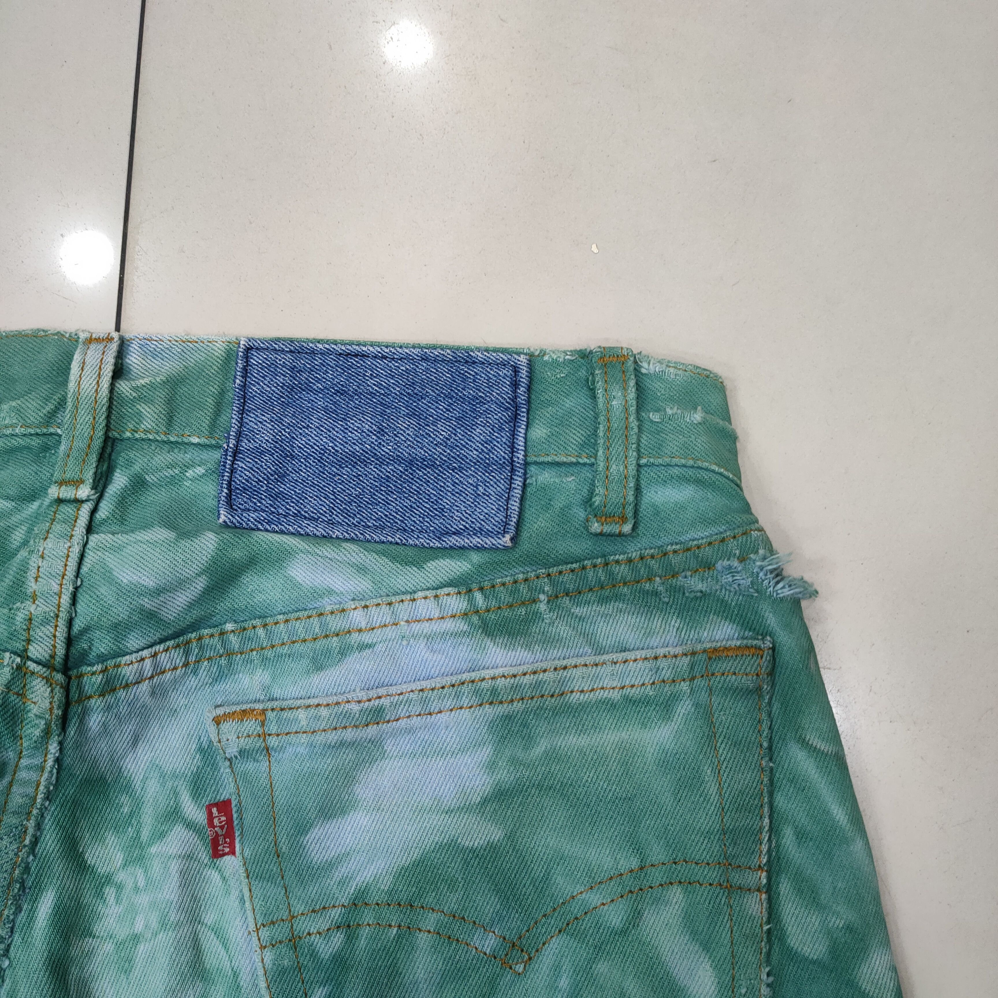 Levi's VTG LEVI'S 532 TIE DYE FADED GREEN JEANS DENIM PANTS Size US 32 / EU 48 - 8 Thumbnail