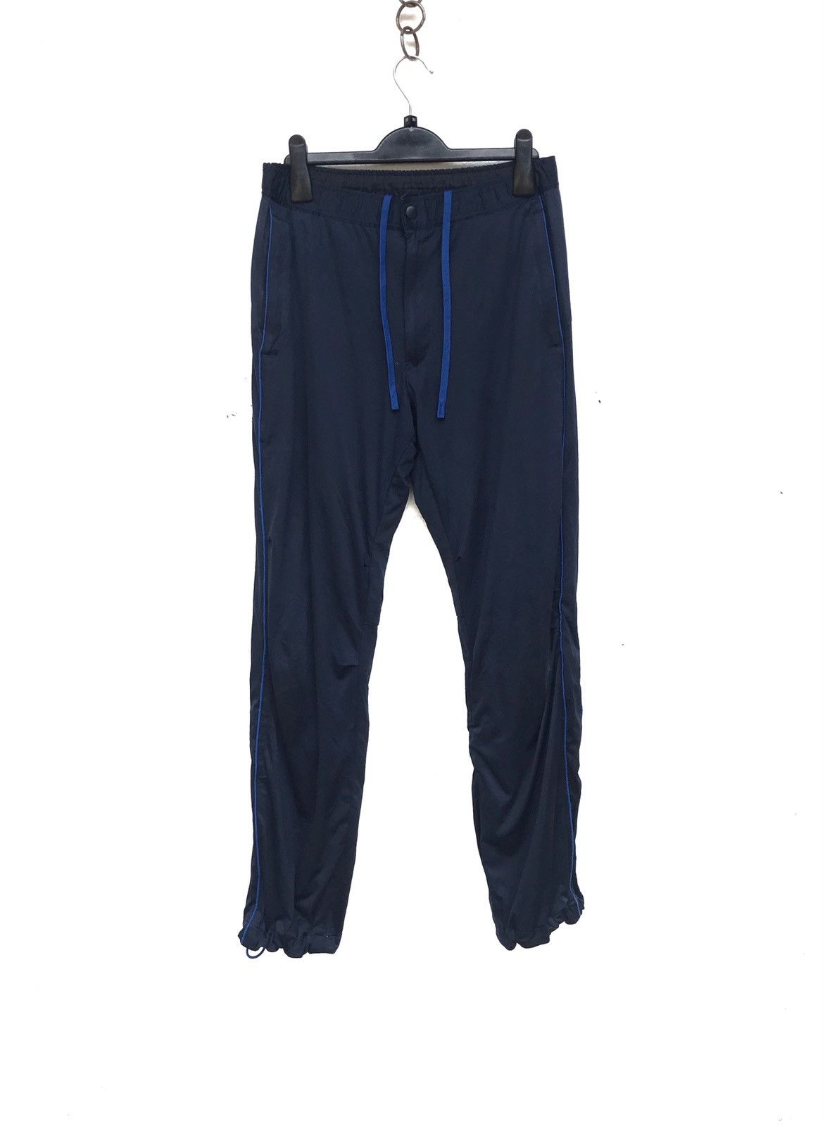 Japanese Brand × Uniqlo × Vintage 🔥Uniqlo Track Pants Size US 29 - 1 Thumbnail