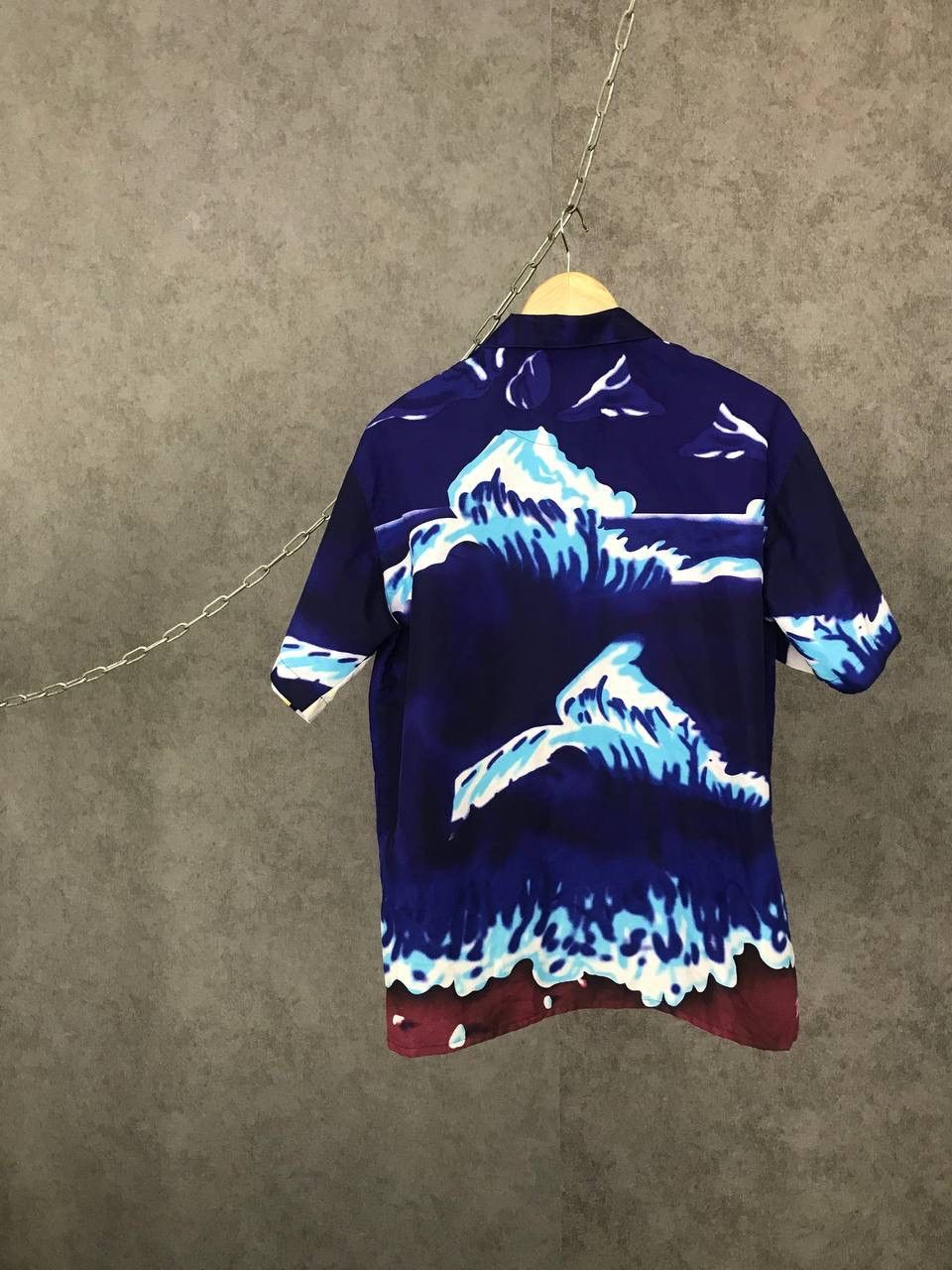 Vintage Hawaiian crazy vintage shirt Size US S / EU 44-46 / 1 - 5 Thumbnail