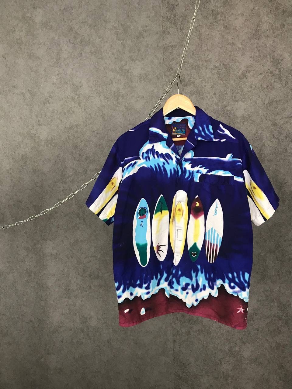 Vintage Hawaiian crazy vintage shirt Size US S / EU 44-46 / 1 - 1 Thumbnail