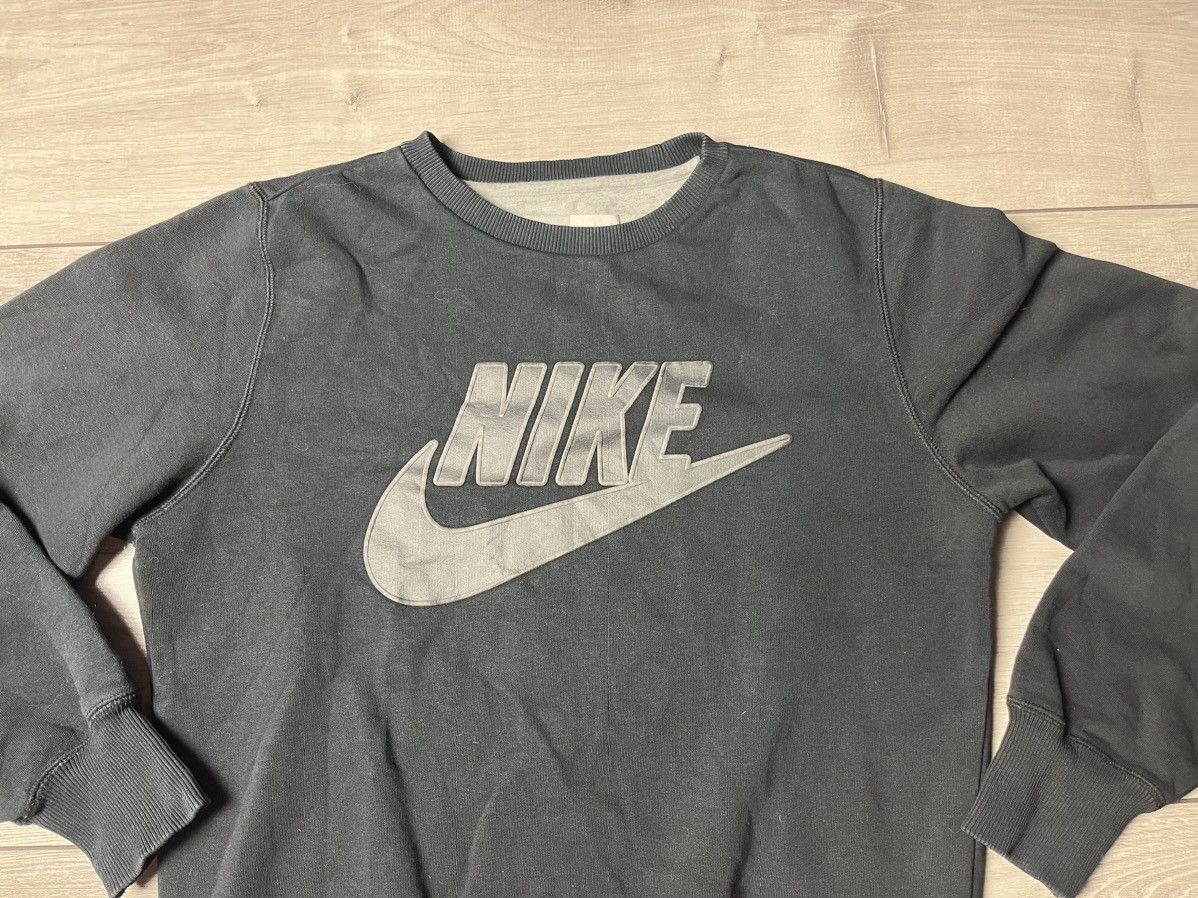 Nike Nike sweatshirt vintage big logo size Small Size US S / EU 44-46 / 1 - 3 Thumbnail