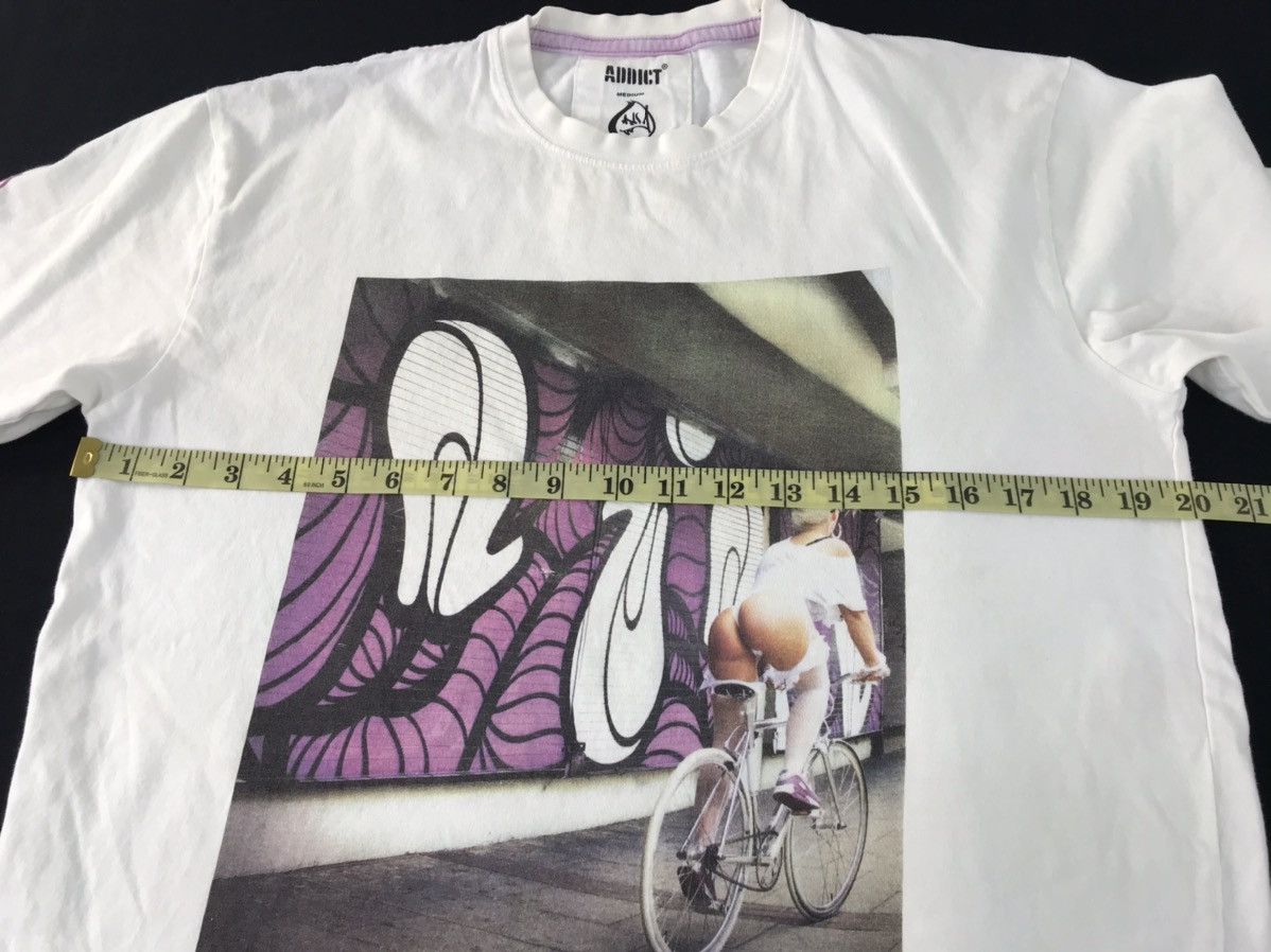 ADDICT Addict x Insa Artist Series Nude Cyclist Sexy Girl Printed Size US M / EU 48-50 / 2 - 10 Thumbnail