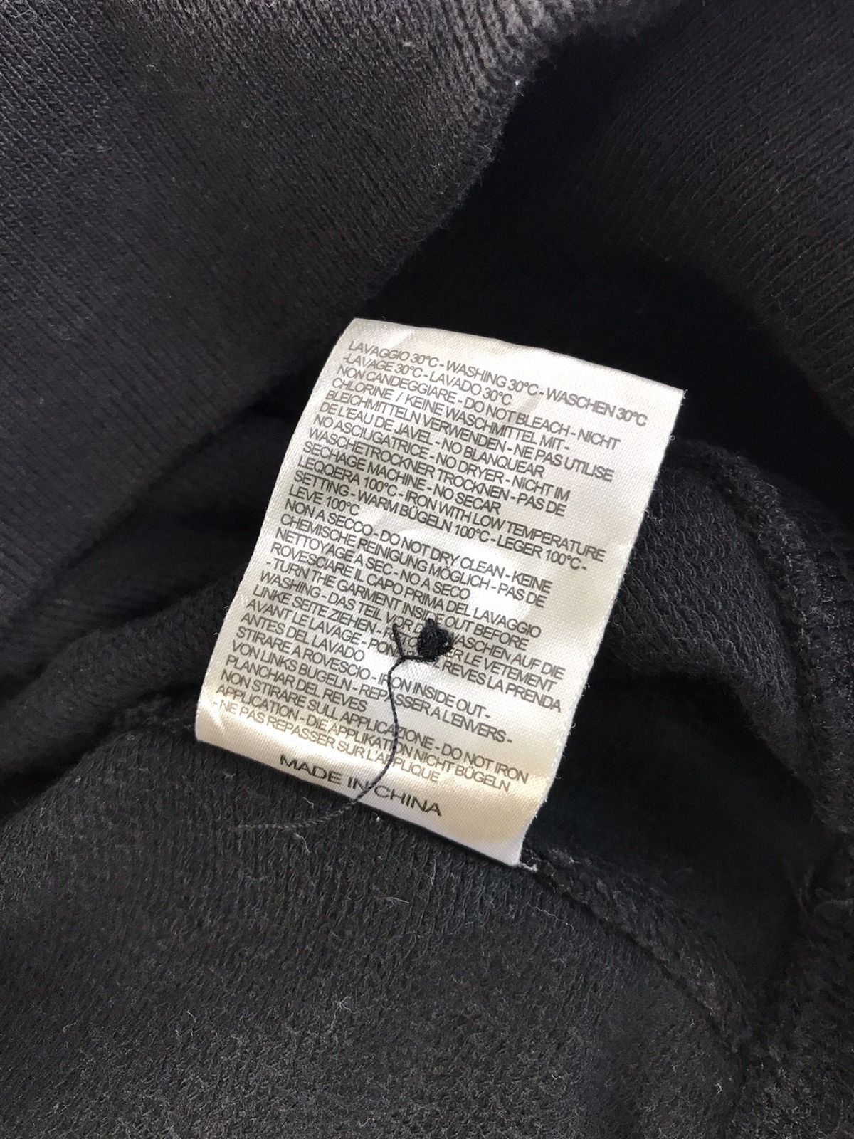 Vintage Vtg Sweatshirt Hydrogen Embroidery BlackCat X Skull Design Size US M / EU 48-50 / 2 - 9 Thumbnail