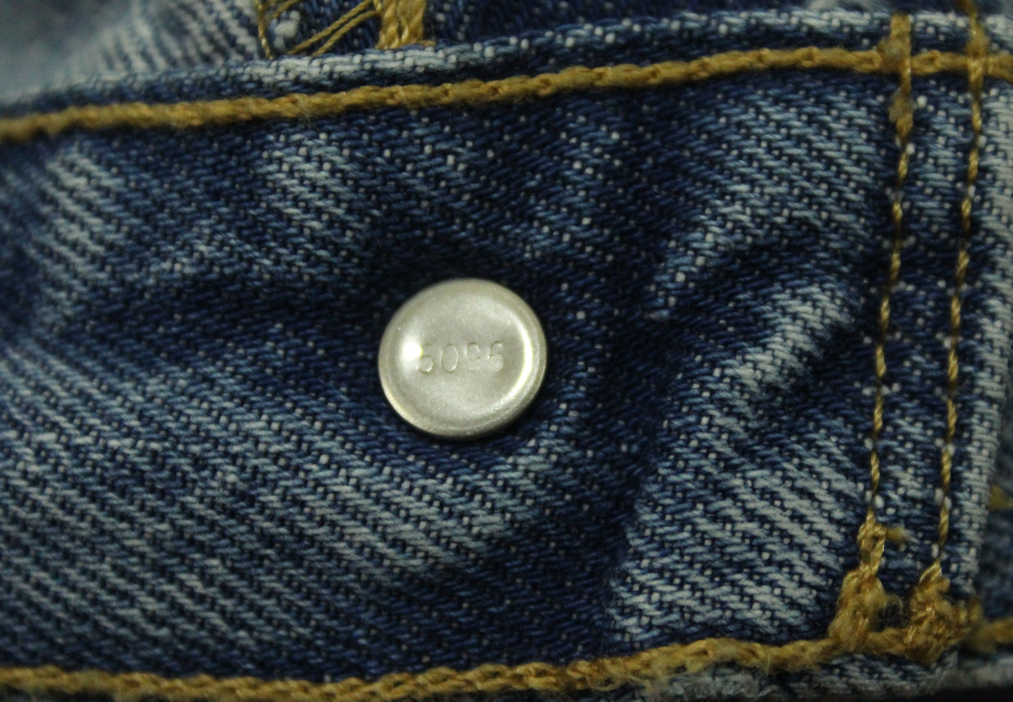 Levi's Distressed Destroy LEVIS 501 Denim Jeans Big E Non Selvedge Size US 30 / EU 46 - 13 Thumbnail
