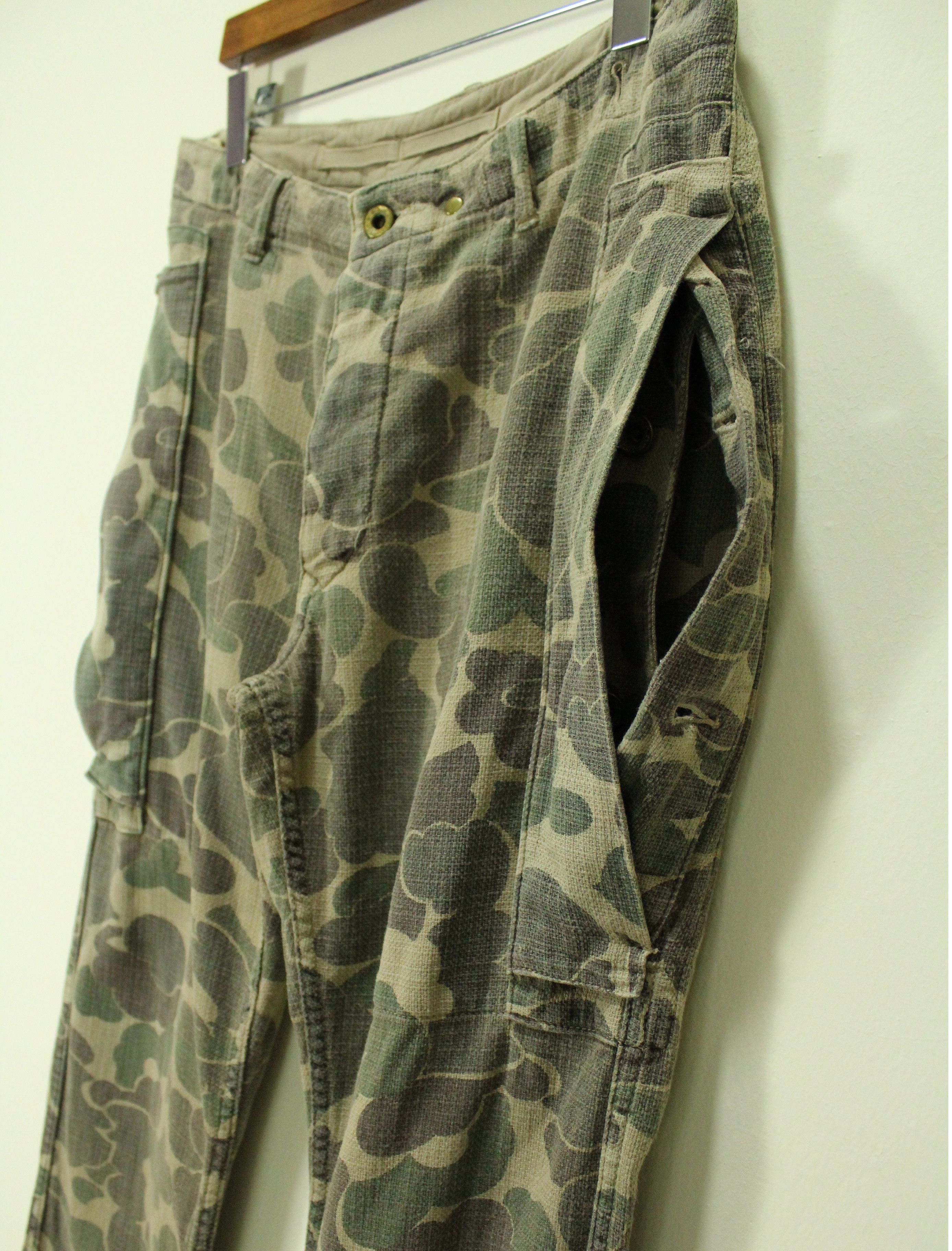 Journal Standard × Tornado Mart Big Pockets JOURNAL STANDARD Camouflage Size US 32 / EU 48 - 2 Thumbnail