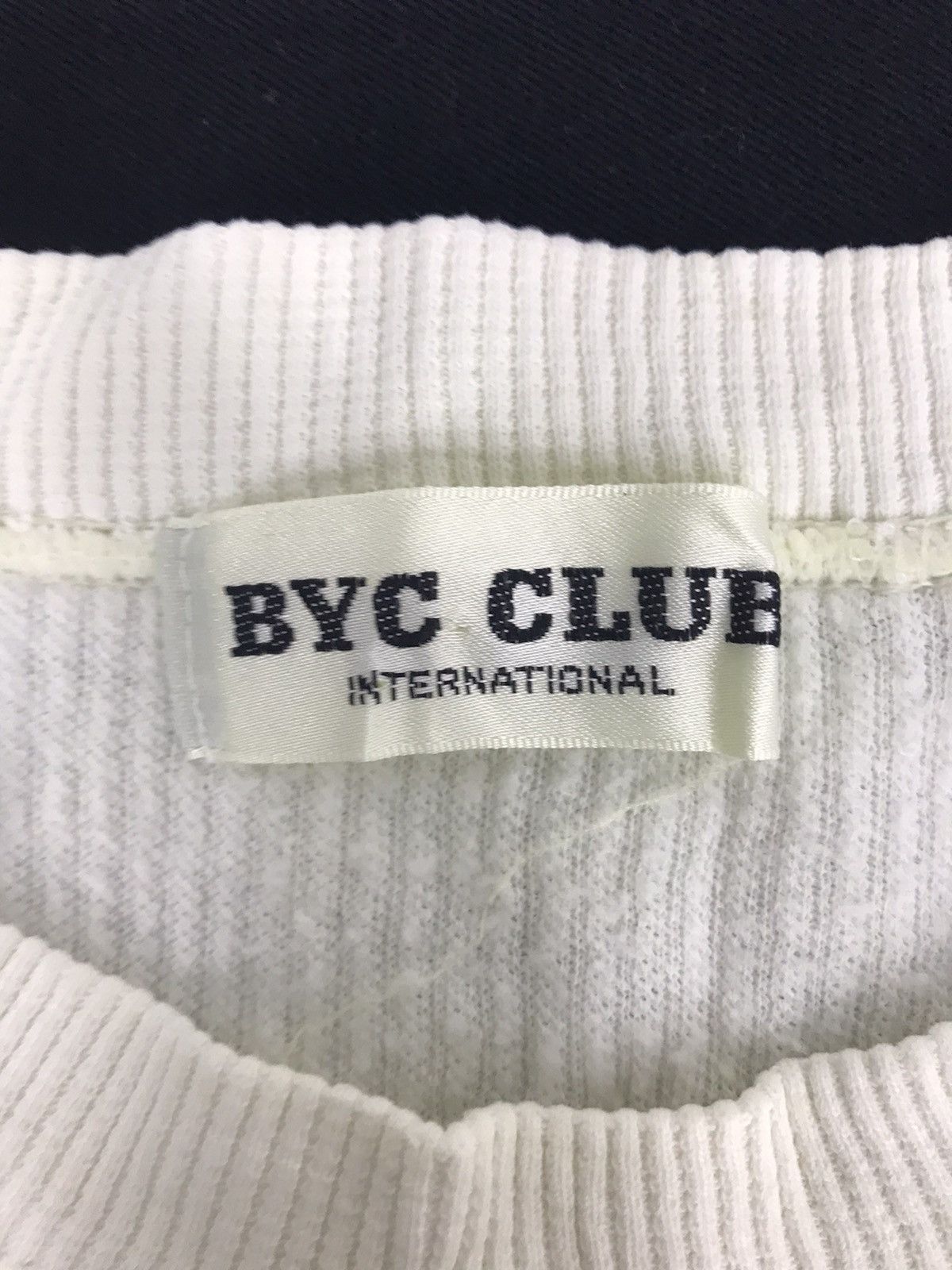 Japanese Brand × Vintage Vintage BYC Be Club Big Bear Logo Sweatshirt Pull Over Size US S / EU 44-46 / 1 - 4 Thumbnail