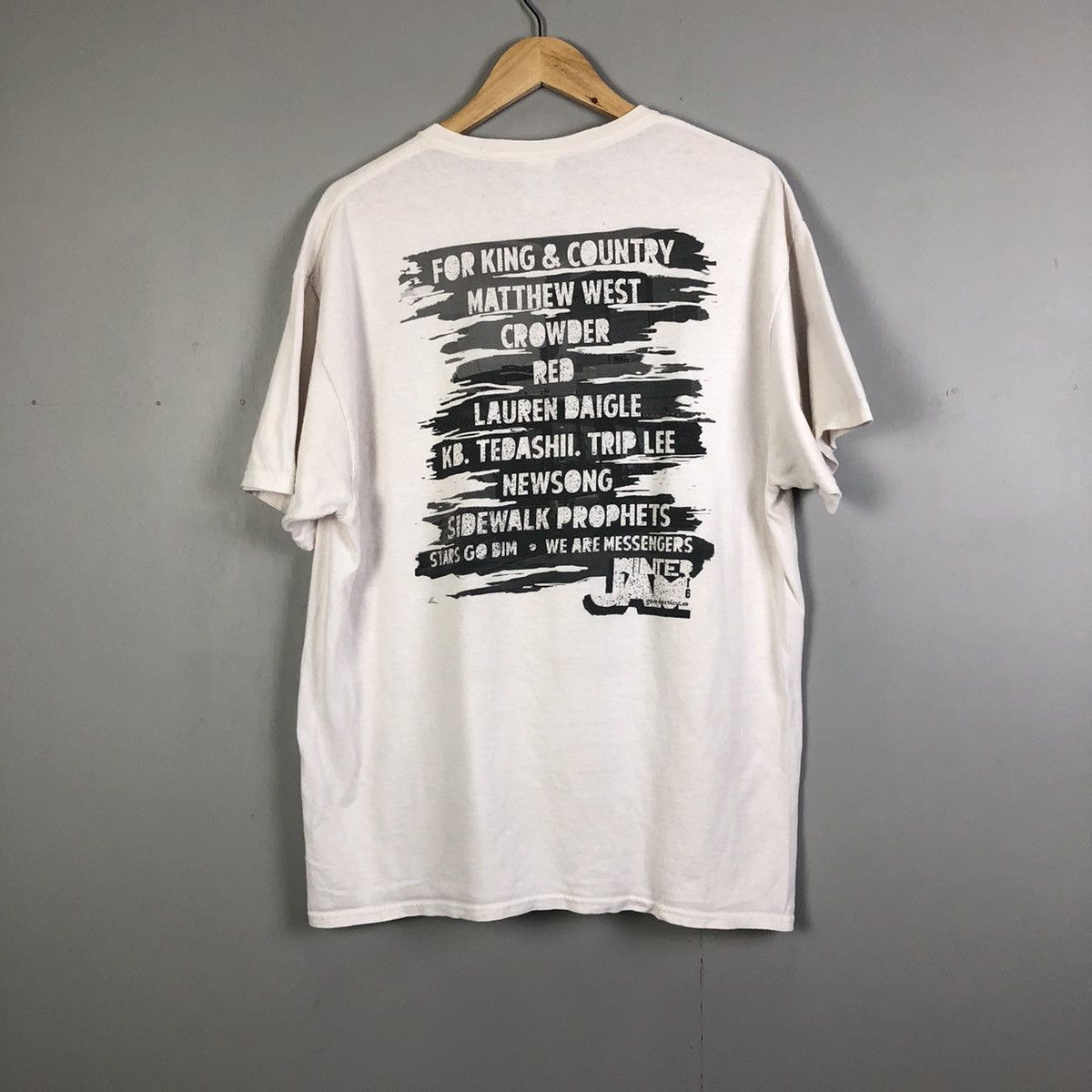 Band Tees Vintage Winter Jam Tour Spectacular 2016 Tee Size US XL / EU 56 / 4 - 9 Thumbnail