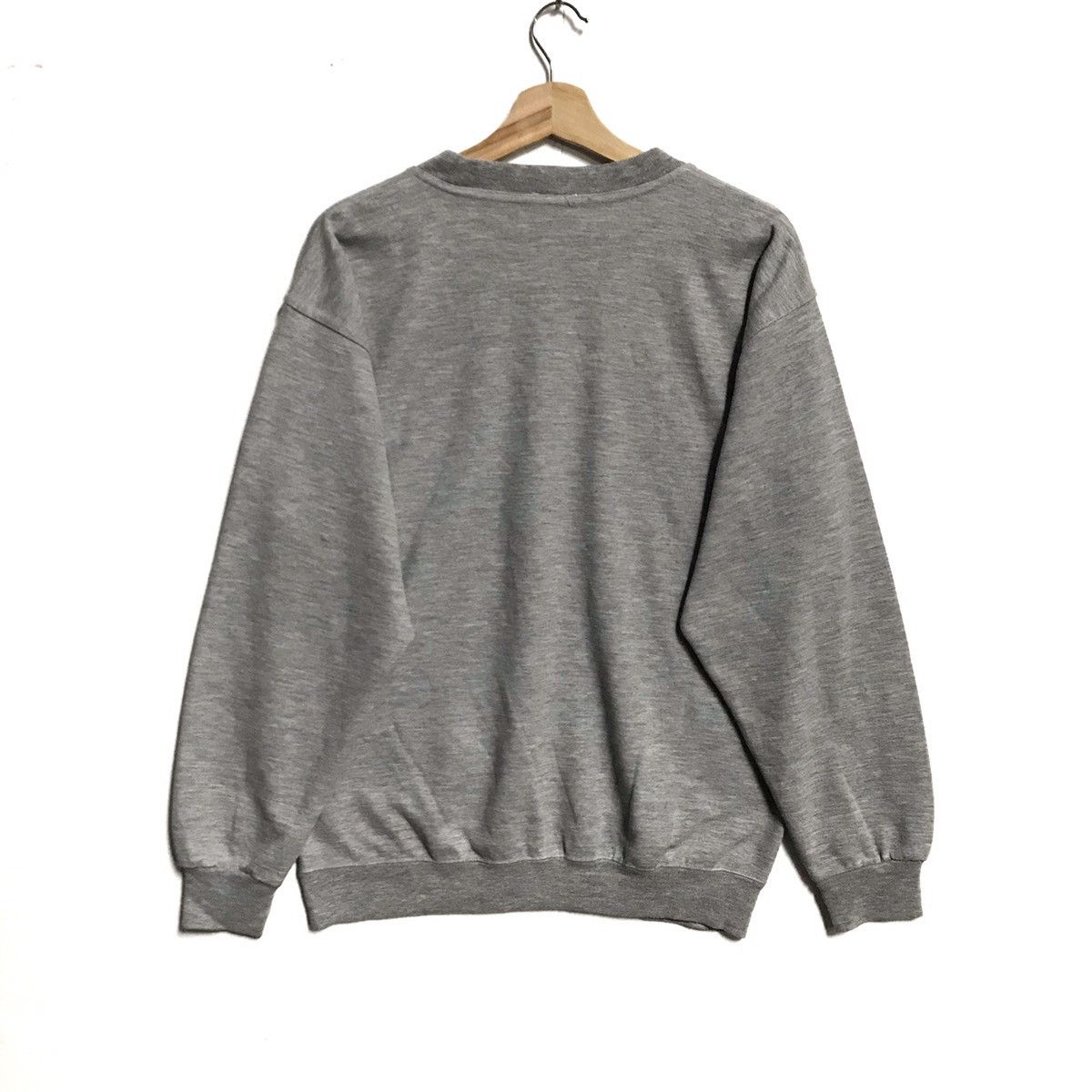 Nike Vintage Nike Sweatshirt Spellout Big Logo Pullover Sweater Size US L / EU 52-54 / 3 - 5 Thumbnail