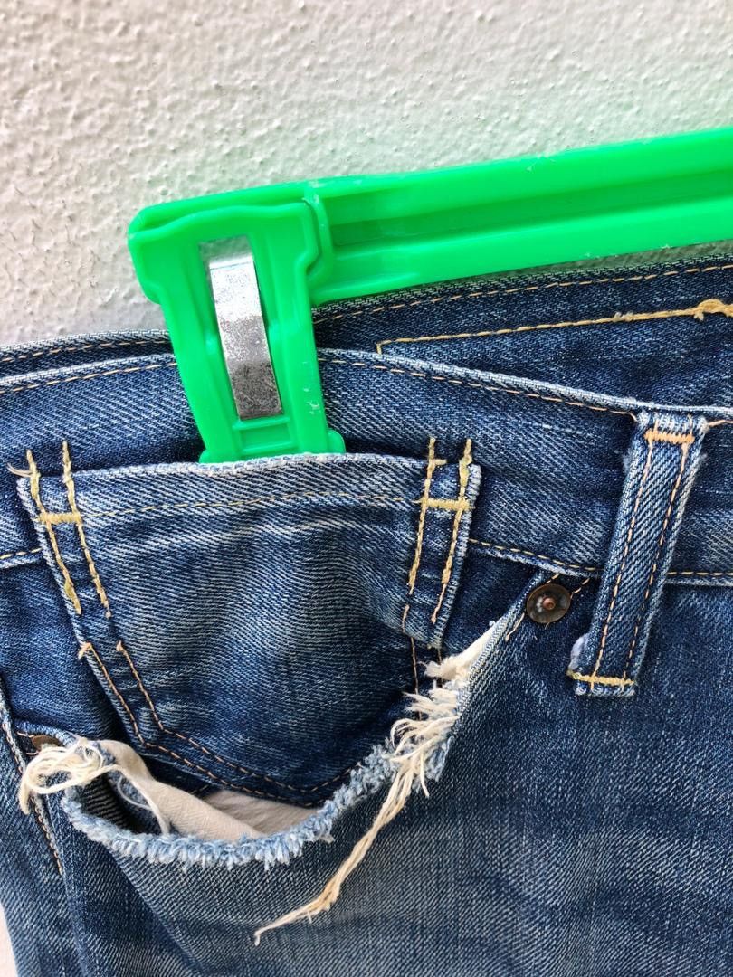 Japanese Brand × Levi's Vintage Clothing × Vintage Vintage LVC Japan Levi’s S501XX E Ripped Selvedge Size US 33 - 12 Thumbnail