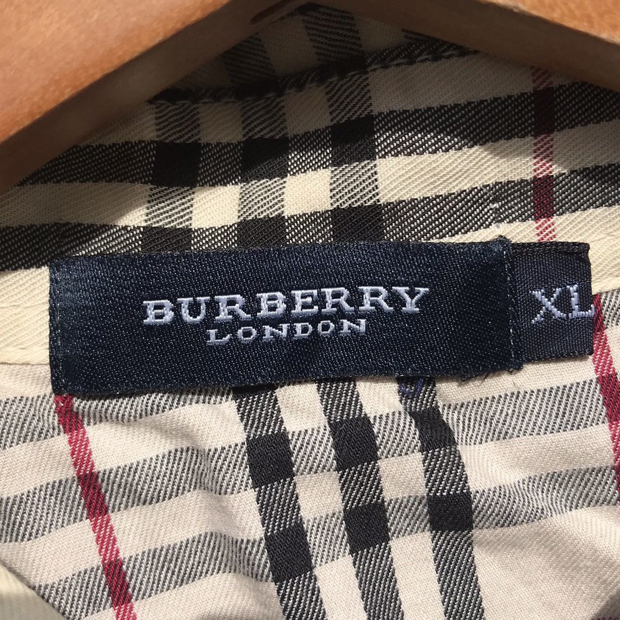 Burberry Vintage Burberry London Nova Check Collar Shirt Size US L / EU 52-54 / 3 - 8 Thumbnail