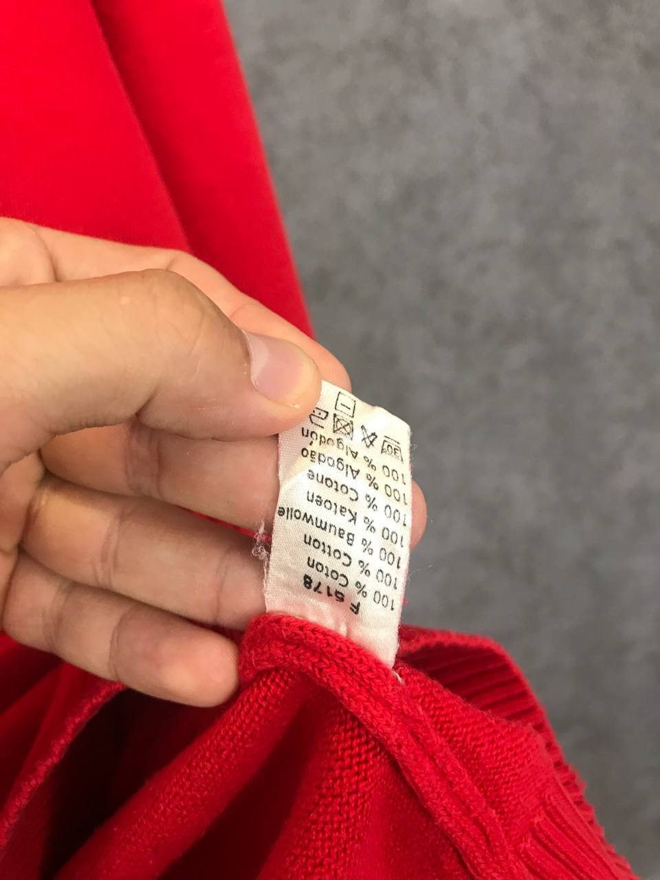 Lacoste Lacoste vintage v neck red sweatshirt Size US L / EU 52-54 / 3 - 5 Thumbnail