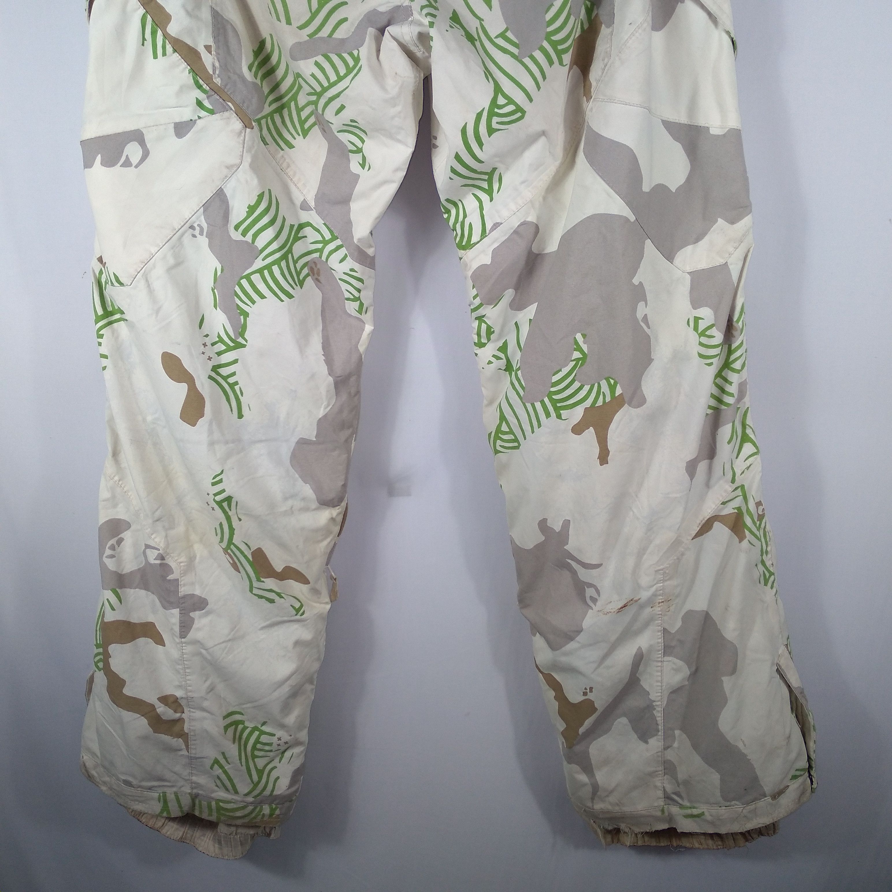 Quicksilver 🔥Trash🔥Nice Design Quiksilver Art Winter Session Ski Pants Size US 34 / EU 50 - 11 Thumbnail