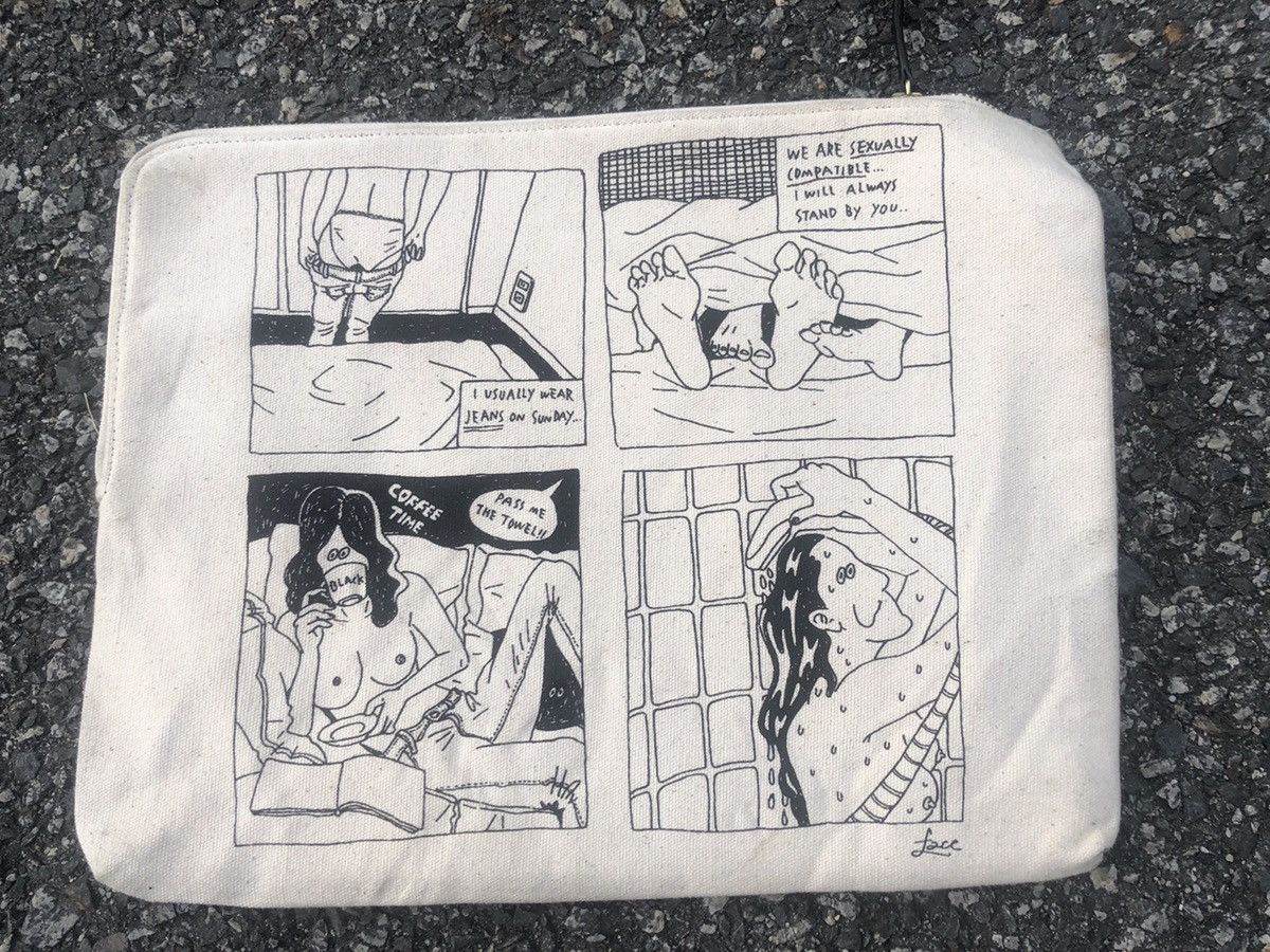Japanese Brand PORN design BLACK by Moussy clutch bag Size ONE SIZE - 1 Thumbnail