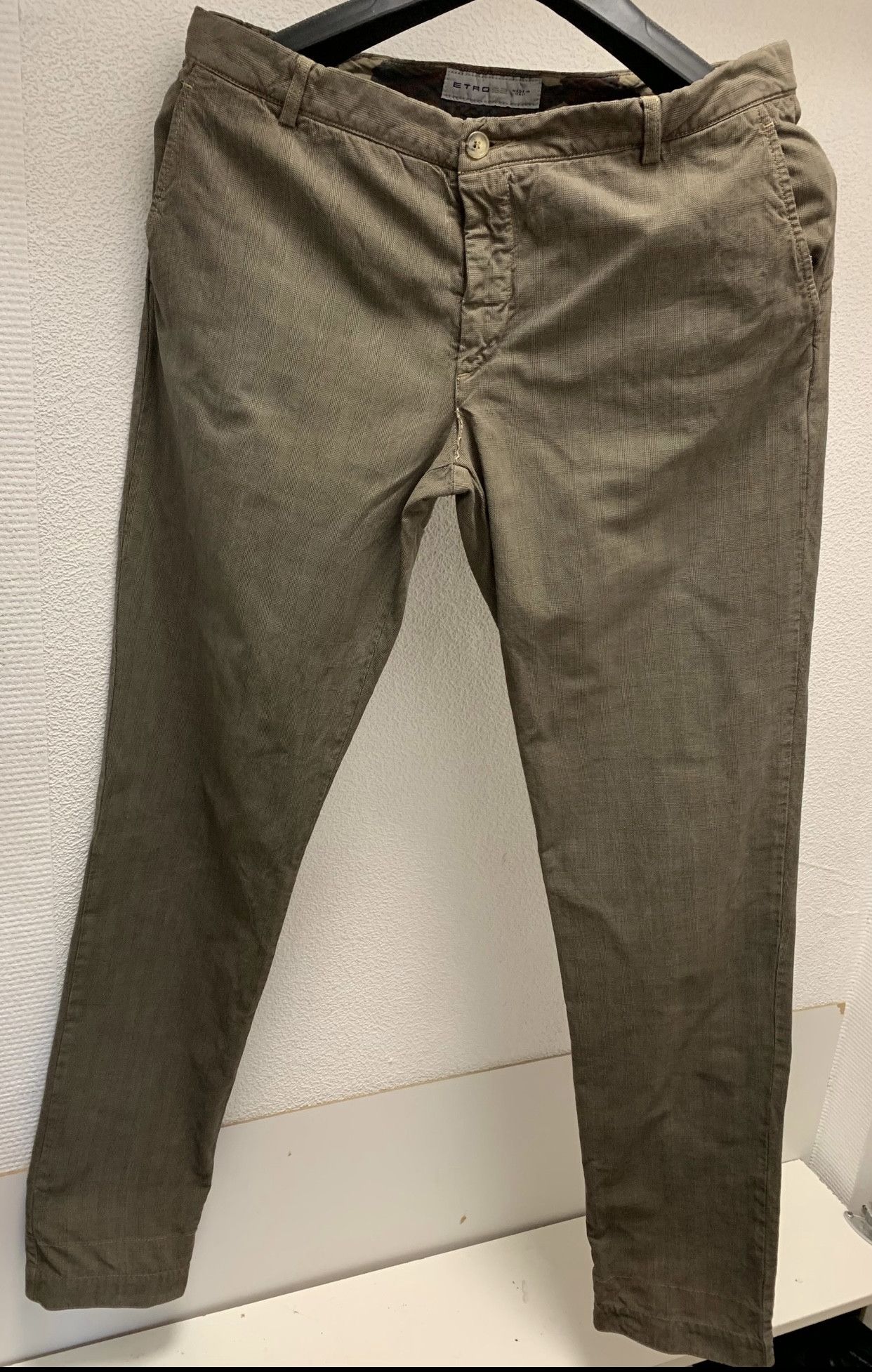 Other Etro casual pants logo in back 32 size Size US 32 / EU 48 - 1 Thumbnail